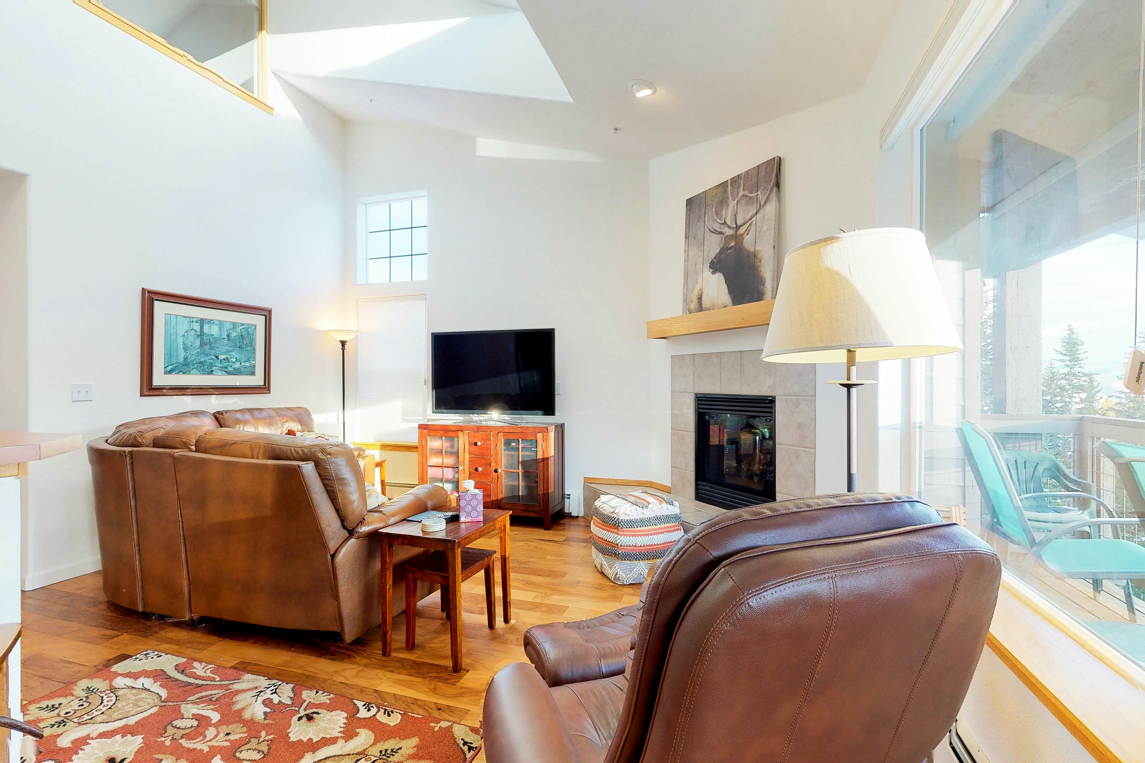 Silverthorne Vacation Rentals, Condo Rentals, Lodging Vacasa