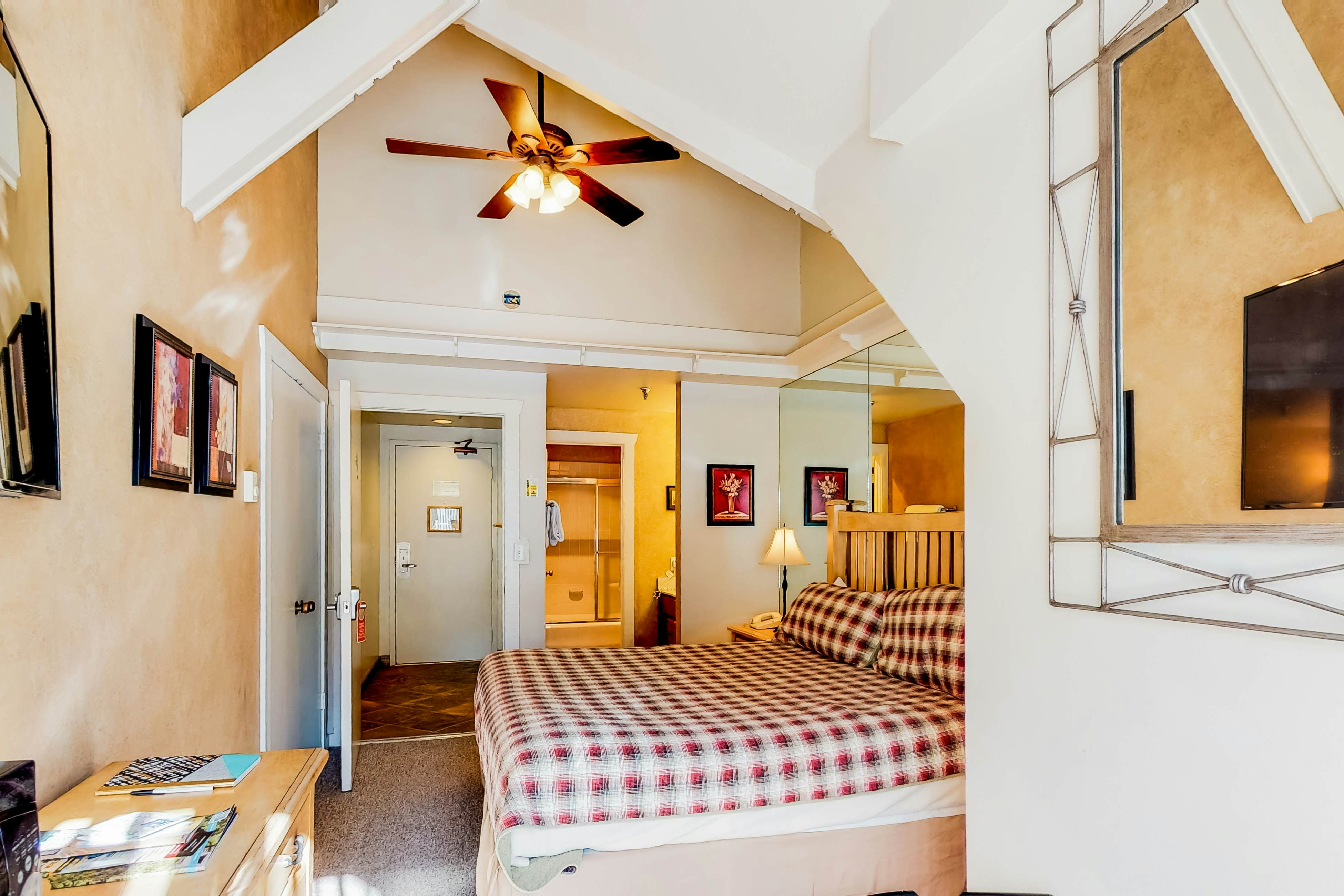 The Lodge at Mountain Village Unit 308B