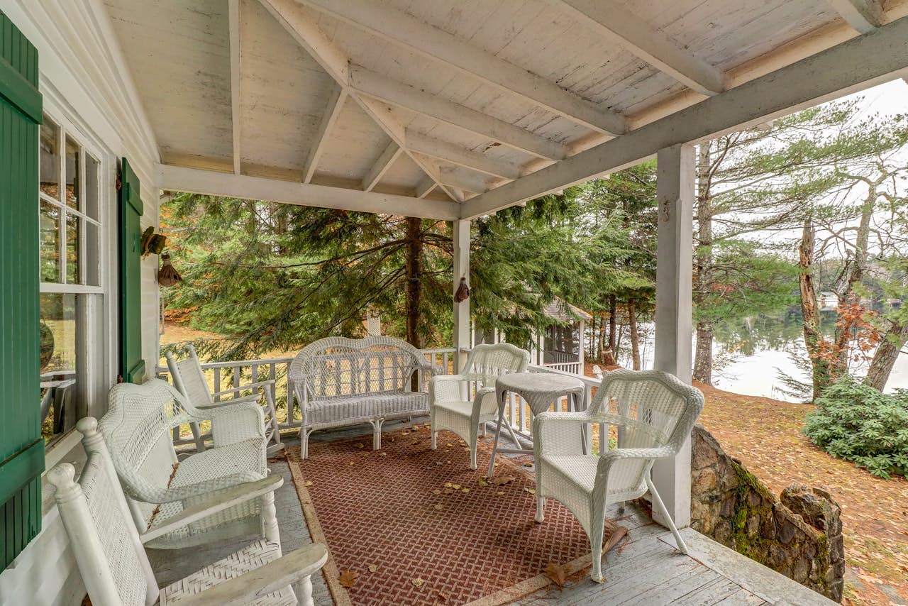 Two Houses on One Magnificent Property 4 BD Chestertown, NY Vacation