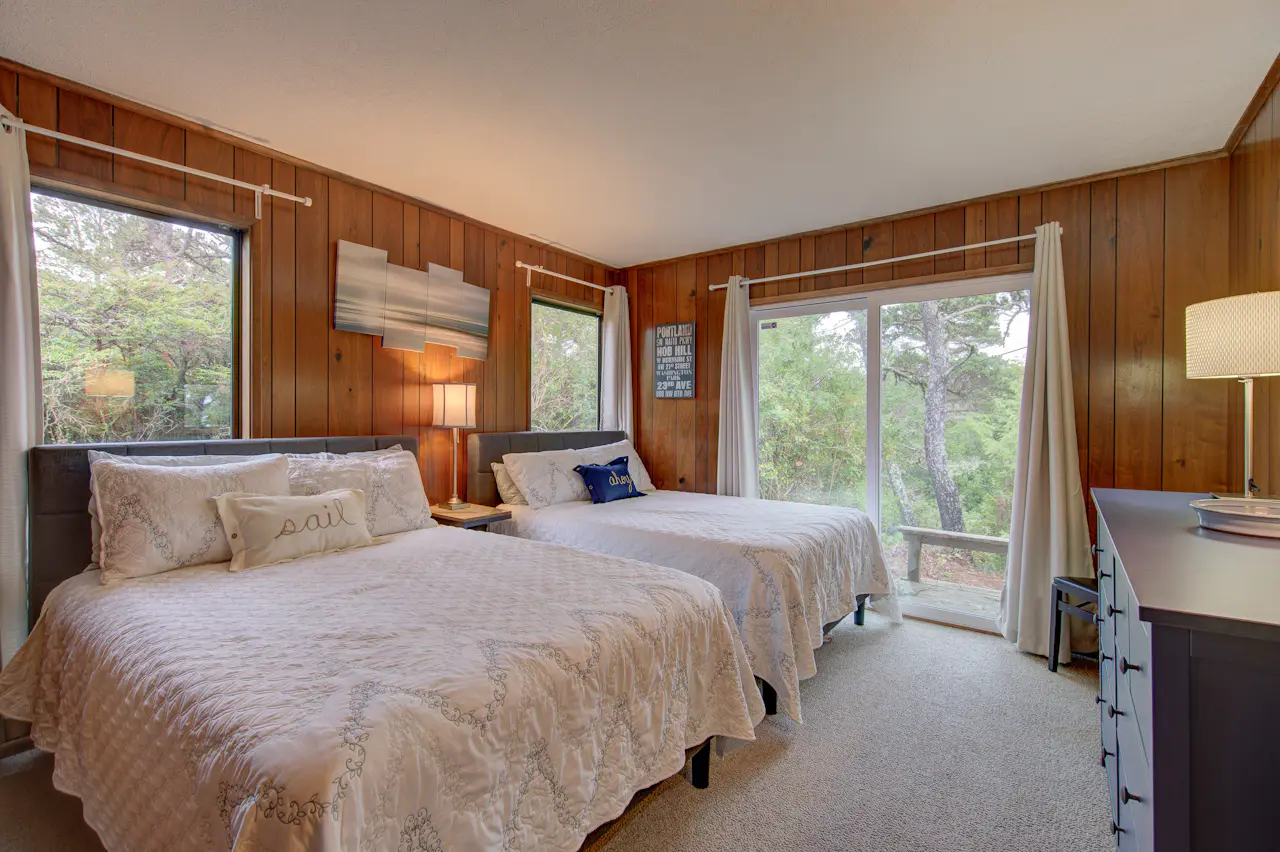 Beachcliff Private Stairway to the Sand 2 BD Vacation Rental in