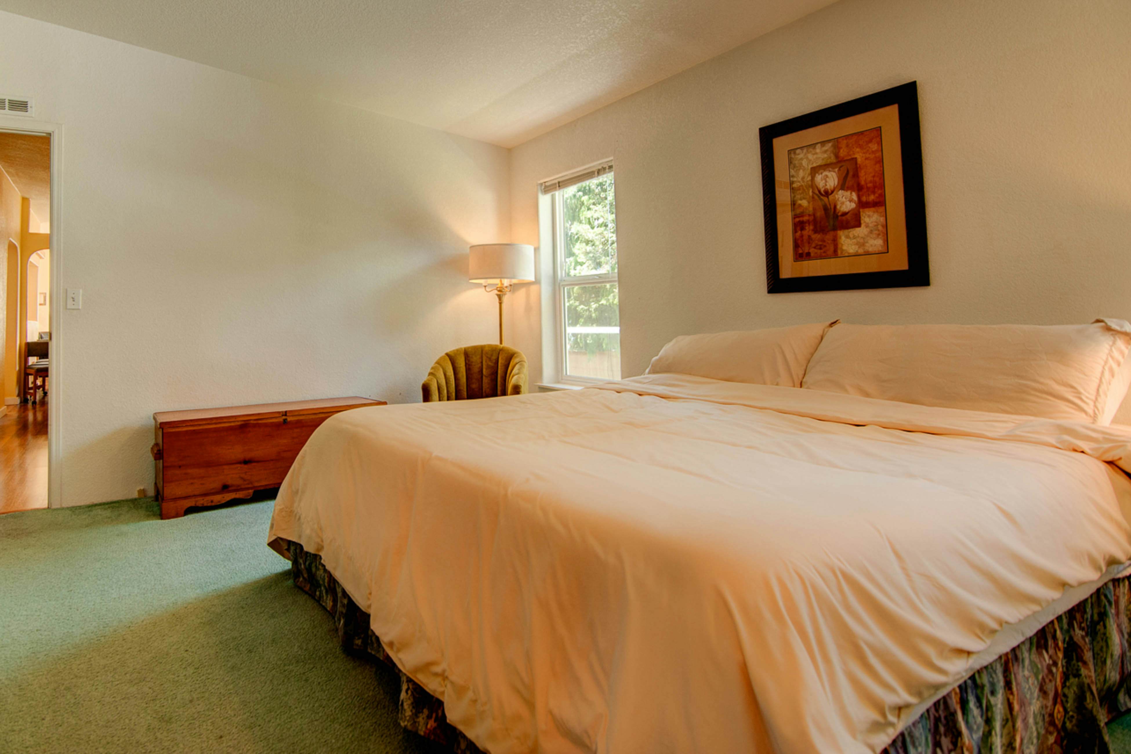 Fray's Lane Waterfront Home