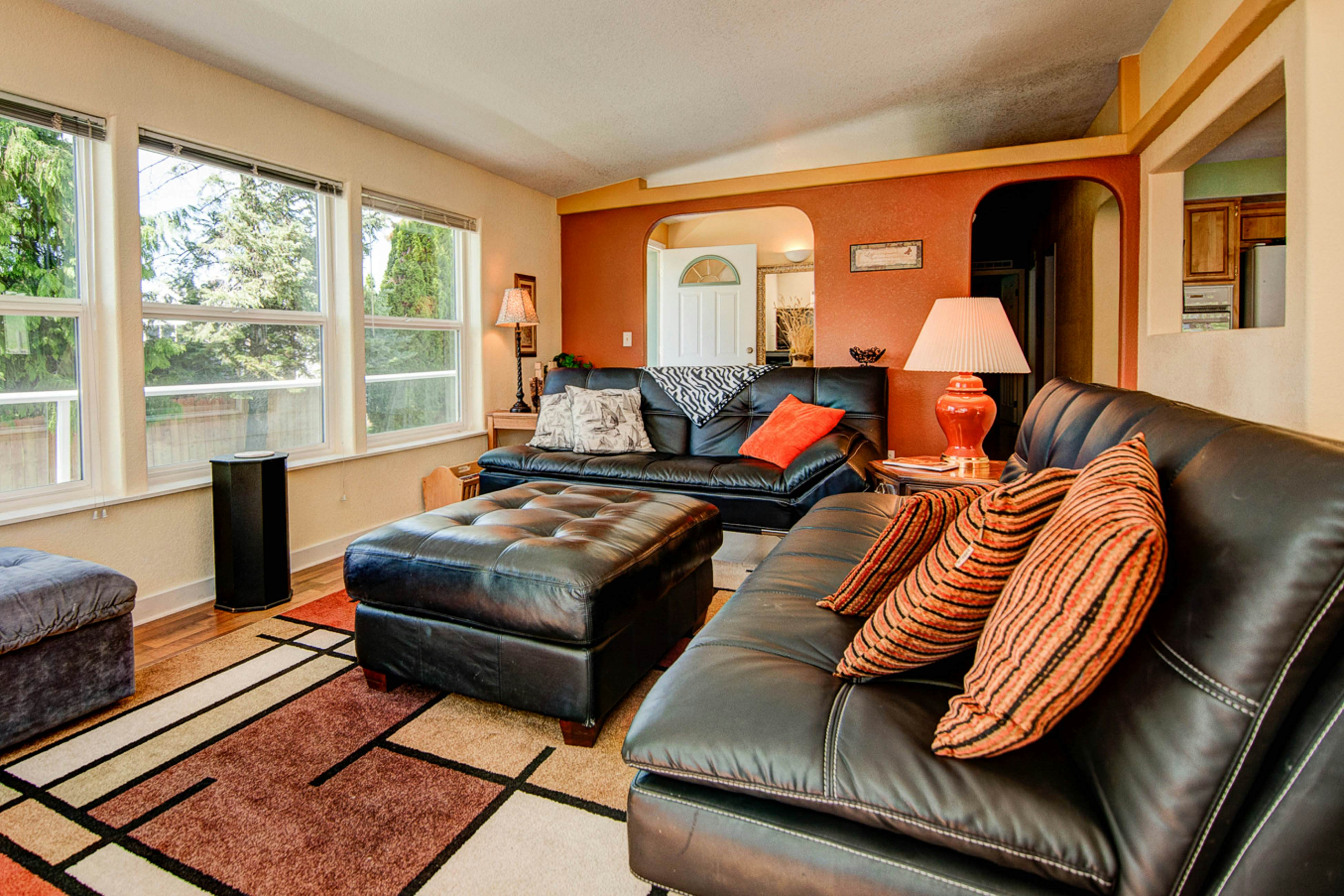 Fray's Lane Waterfront Home