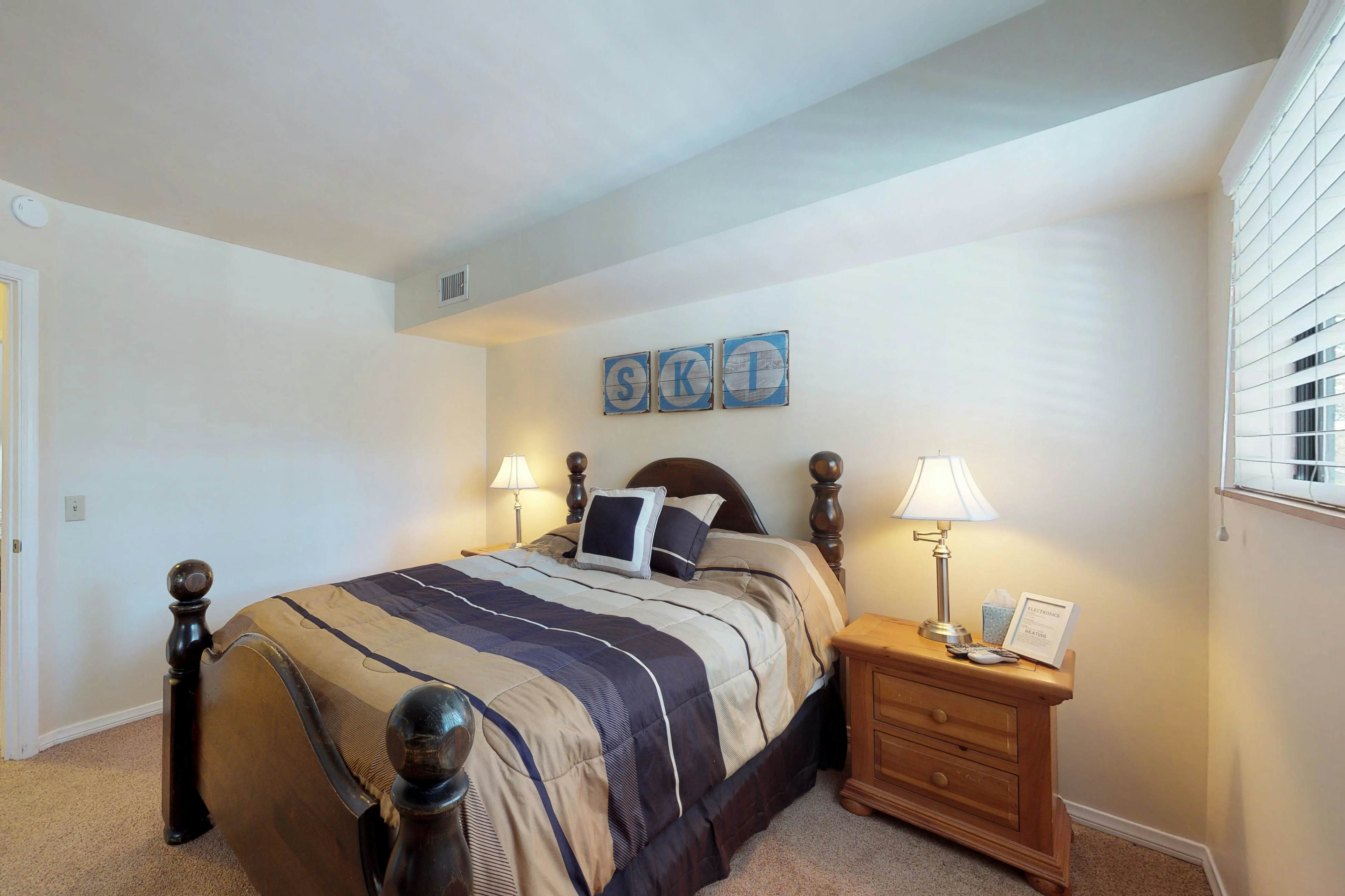 Mammoth View Villas 21