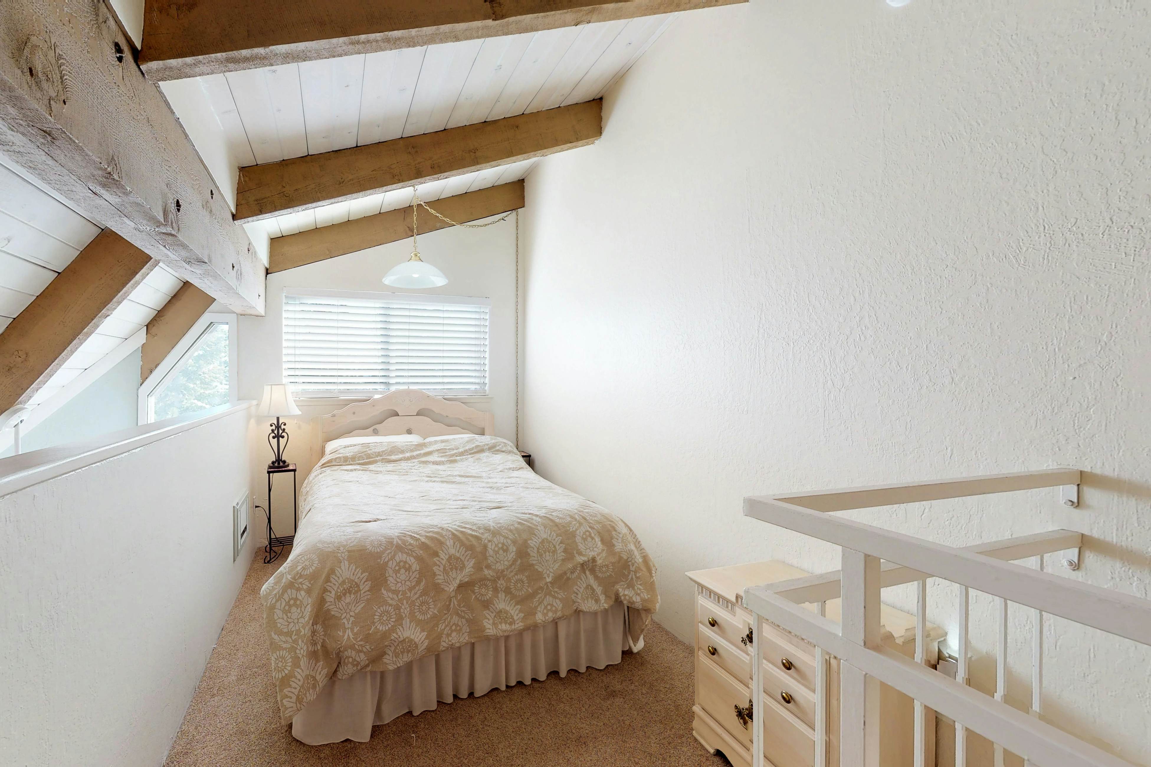 Mammoth View Villas 21