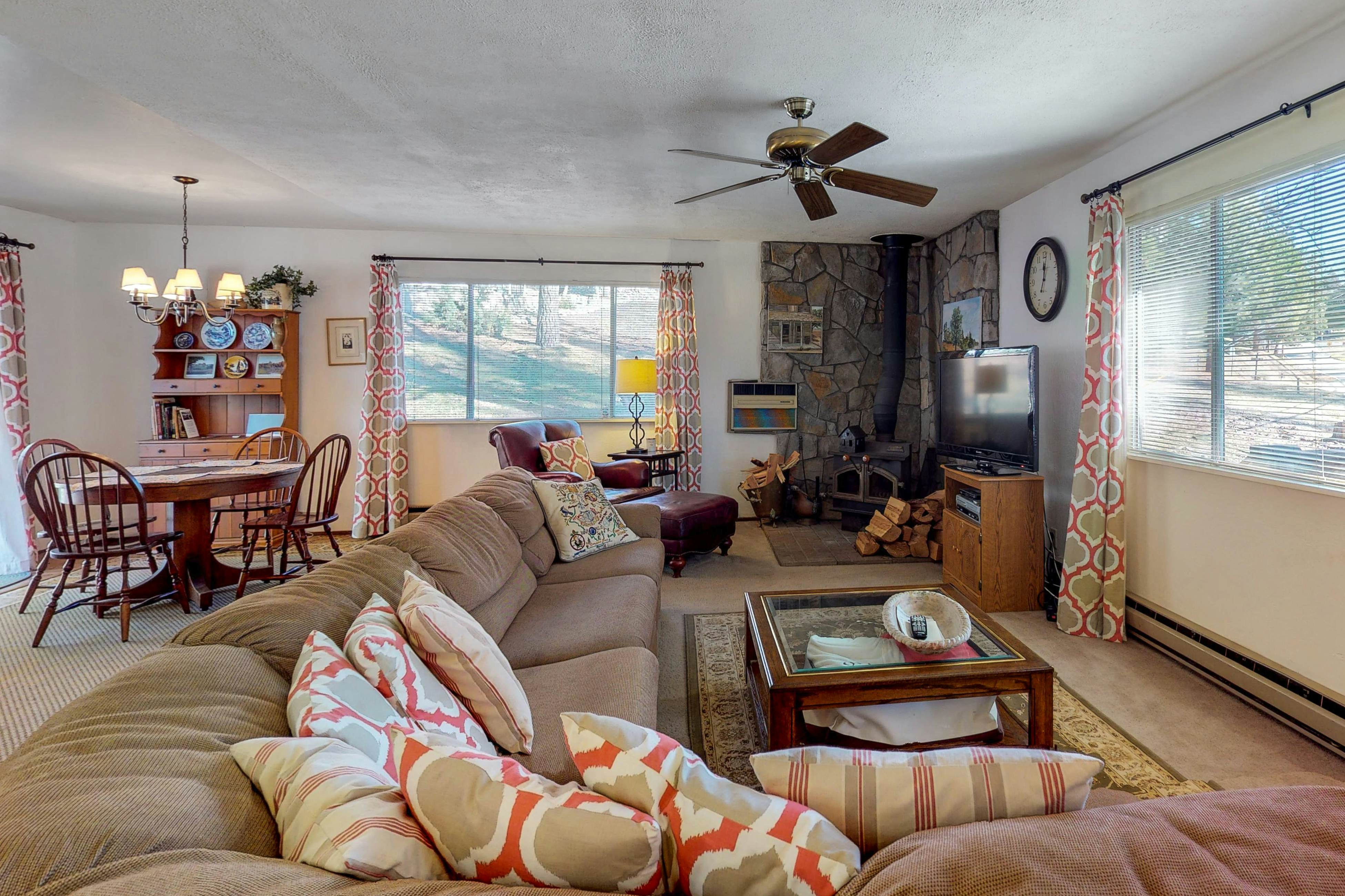 Groveland Vacation Rentals, Cabins, House Rentals Vacasa