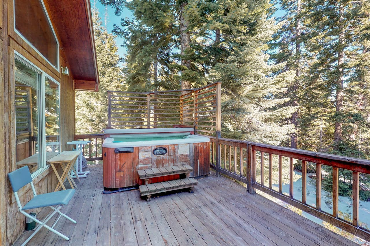 Fawn Lodge | 3 BD Vacation Rental in Tahoe Vista, CA | Vacasa