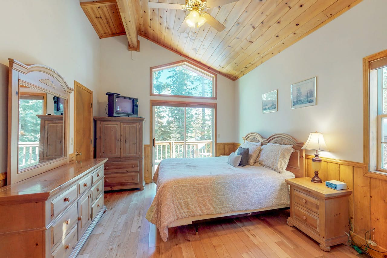 Fawn Lodge 3 BD Vacation Rental in Tahoe Vista, CA Vacasa