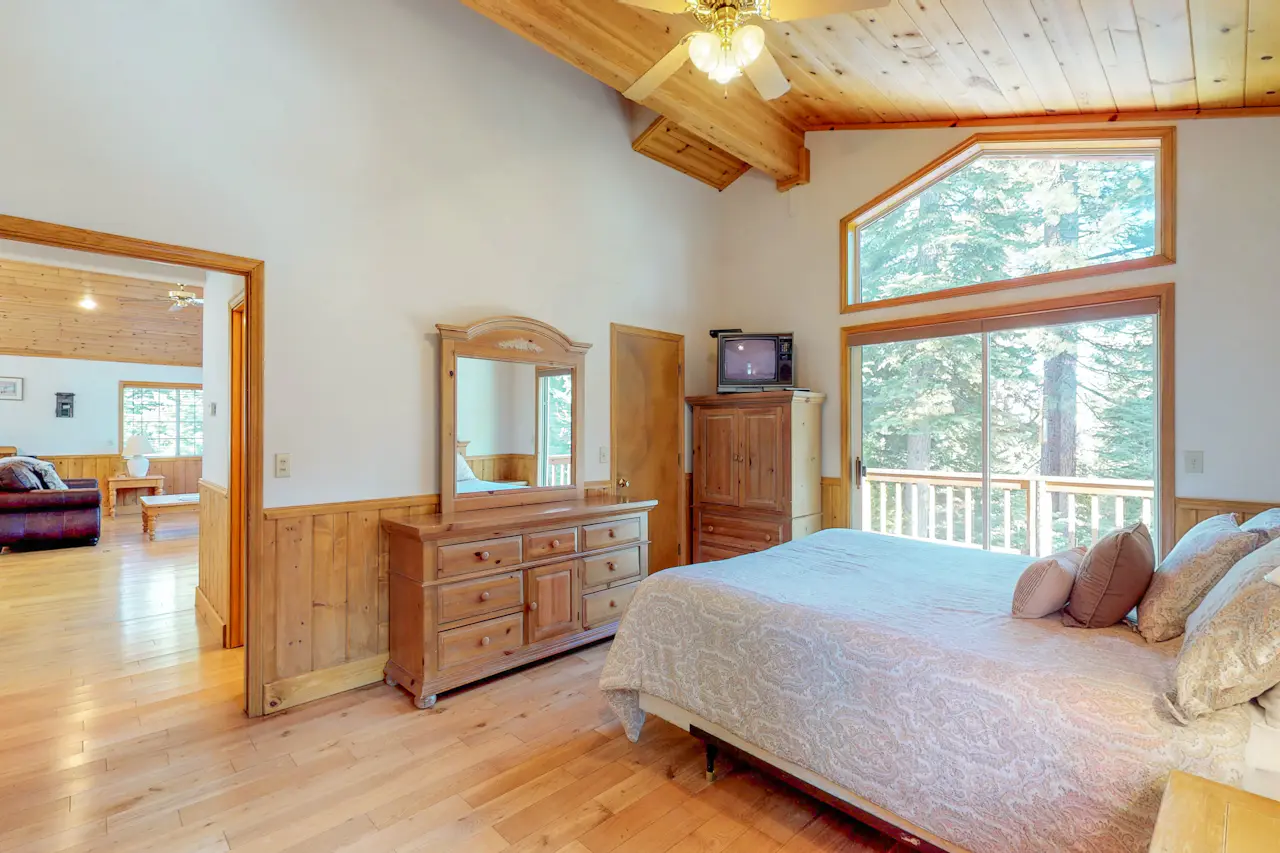 Fawn Lodge 3 BD Vacation Rental in Tahoe Vista, CA Vacasa