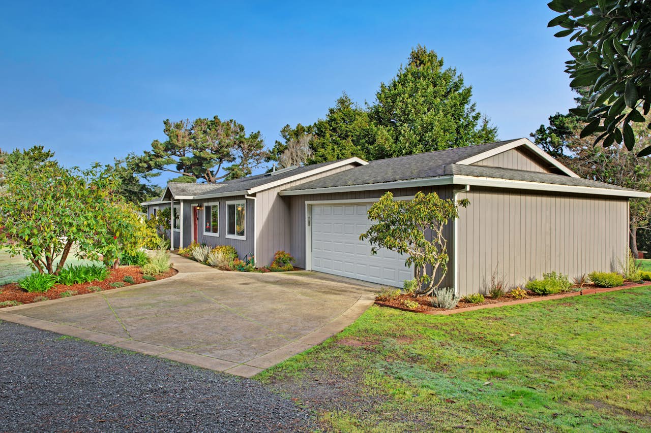 Park View 3 BD Fort Bragg, CA Vacation Rental Vacasa