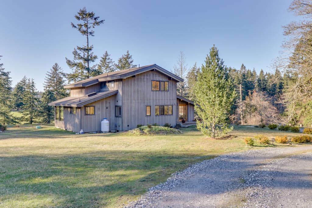 Friday Harbor Vacation Rentals Cabins Vacasa