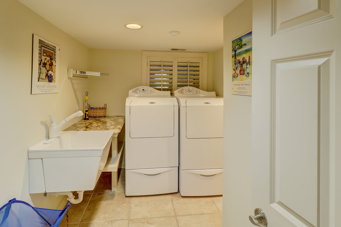 Royal Estate Plus Guest House Vacation Rental In Hilton