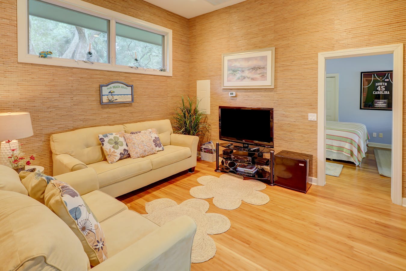 Royal Estate Plus Guest House Vacation Rental In Hilton