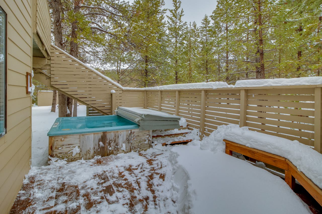 Cherrywood Lane 14 3 BD Vacation Rental in Sunriver, OR Vacasa