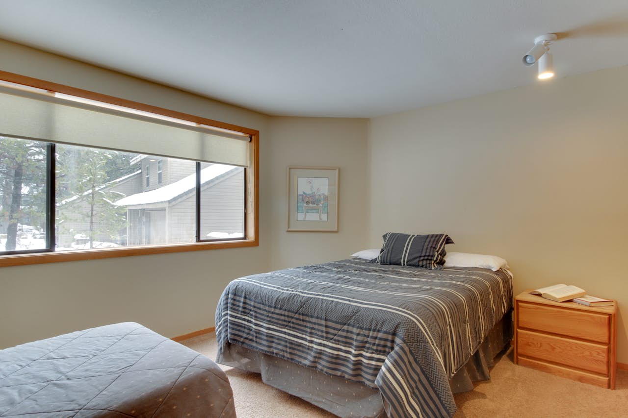 Cherrywood Lane 14 3 BD Vacation Rental in Sunriver, OR Vacasa