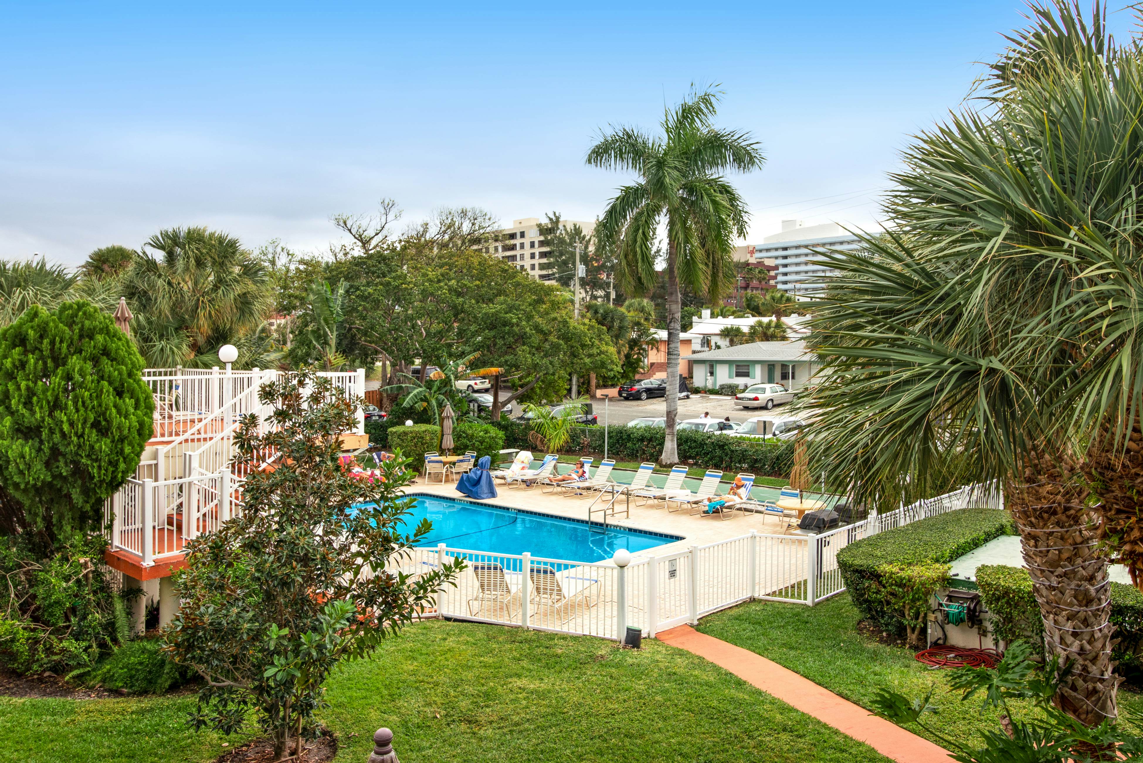 Pompano Beach Vacation Rentals, Condo Rentals Vacasa