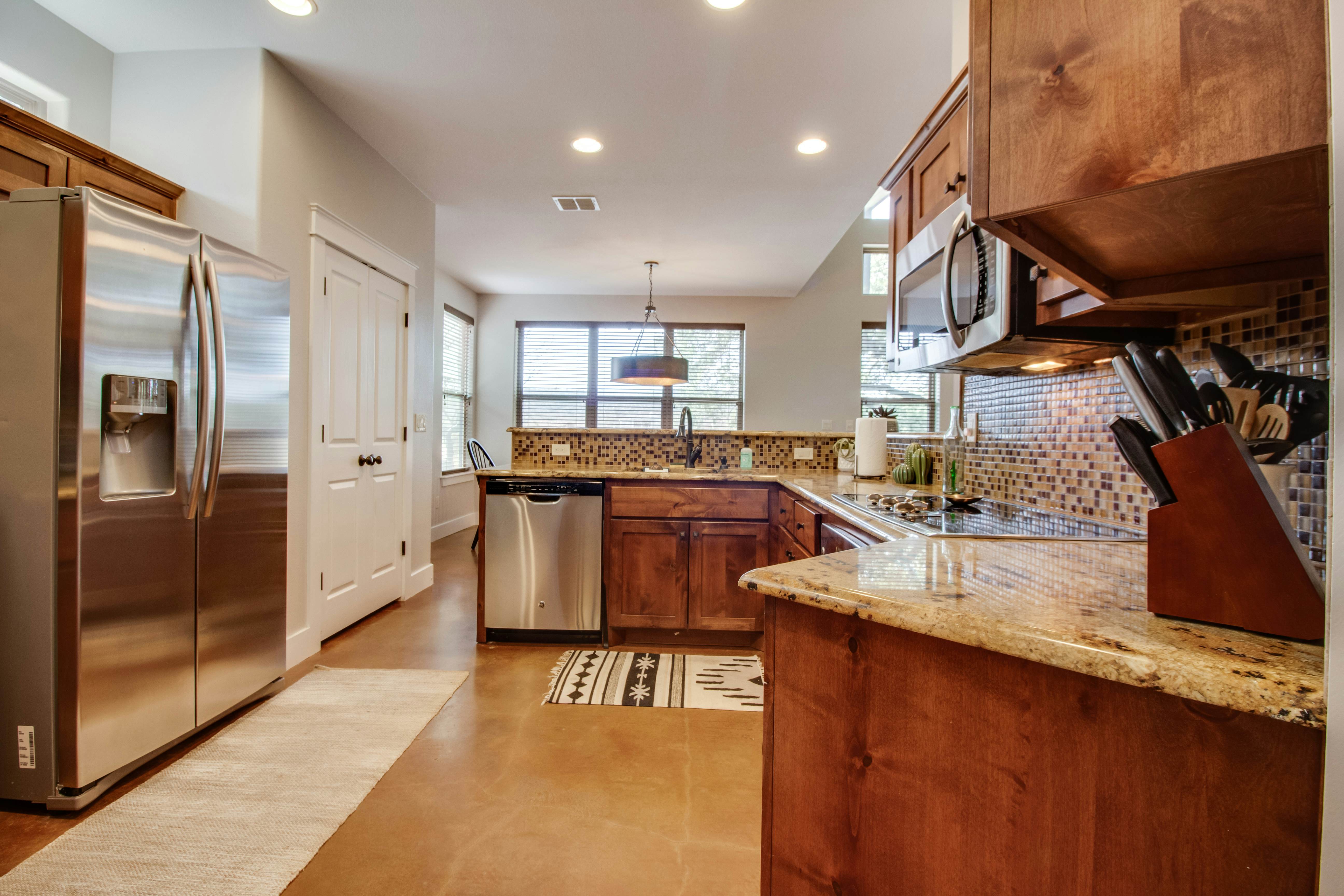 Elk Lodge 4 BD TX Vacation Rental Vacasa