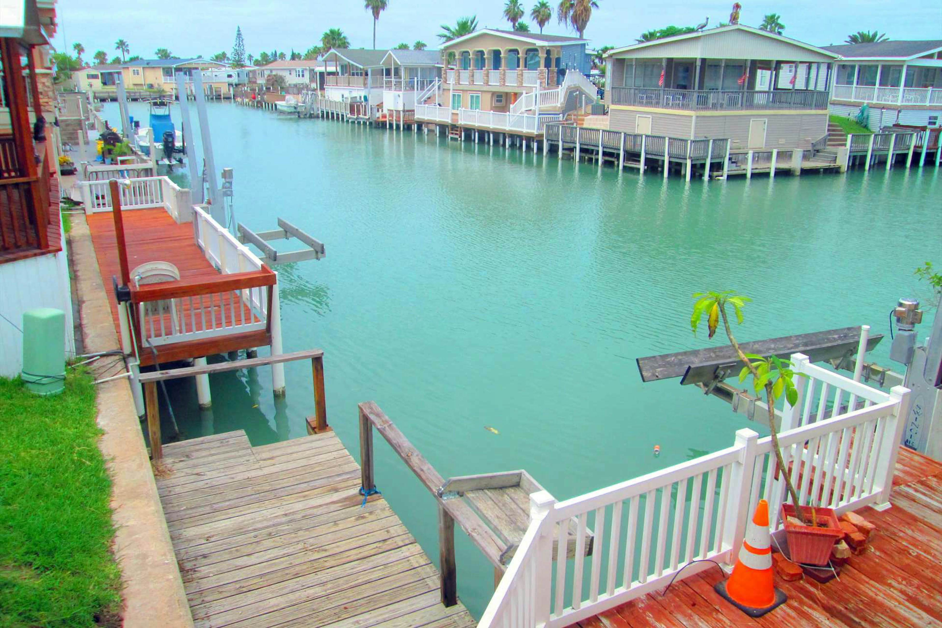 Long Island Village 214 2 BD Port Isabel, TX Vacation Rental
