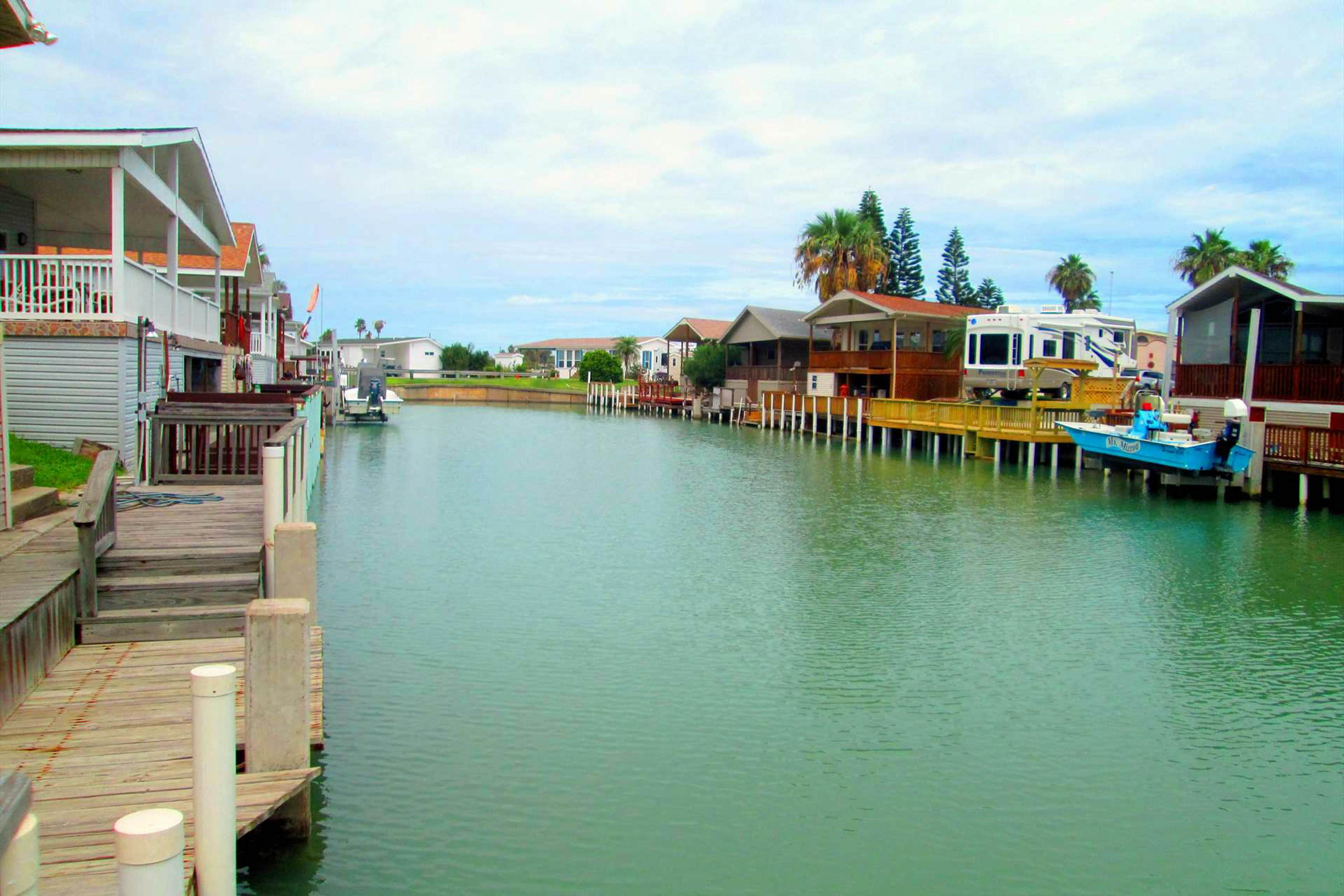 Long Island Village 214 2 BD Port Isabel, TX Vacation Rental