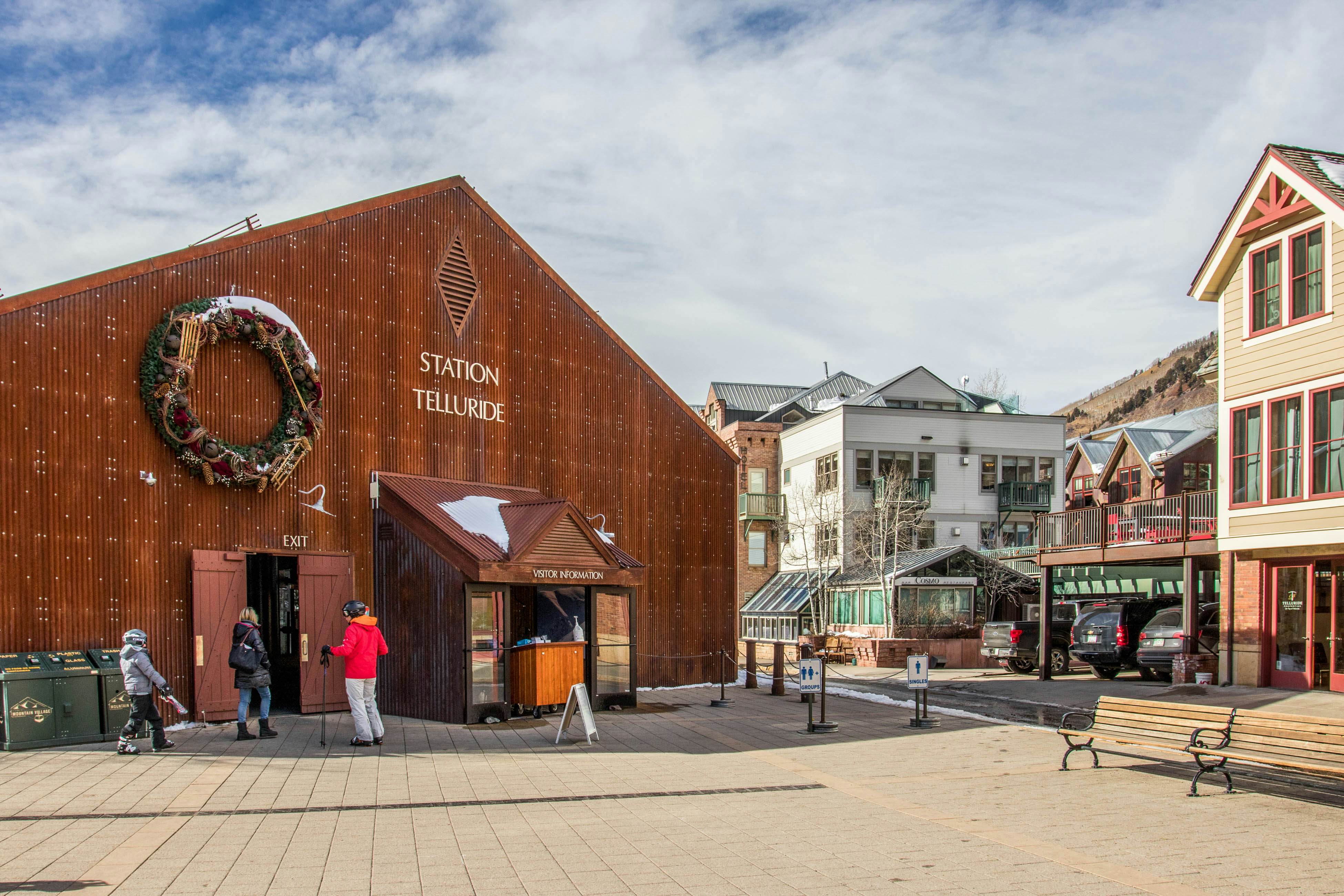 Blue Mesa 20a - Rocky Mountain Lookout
