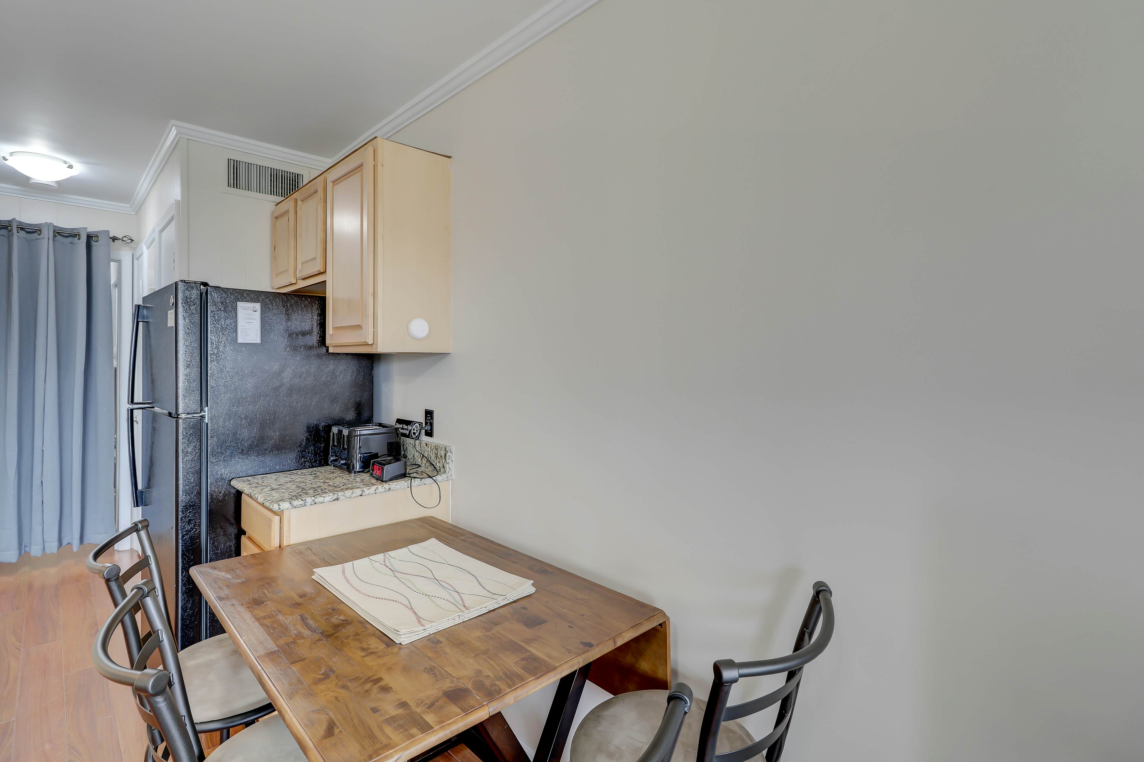 HH Beach & Tennis 344B