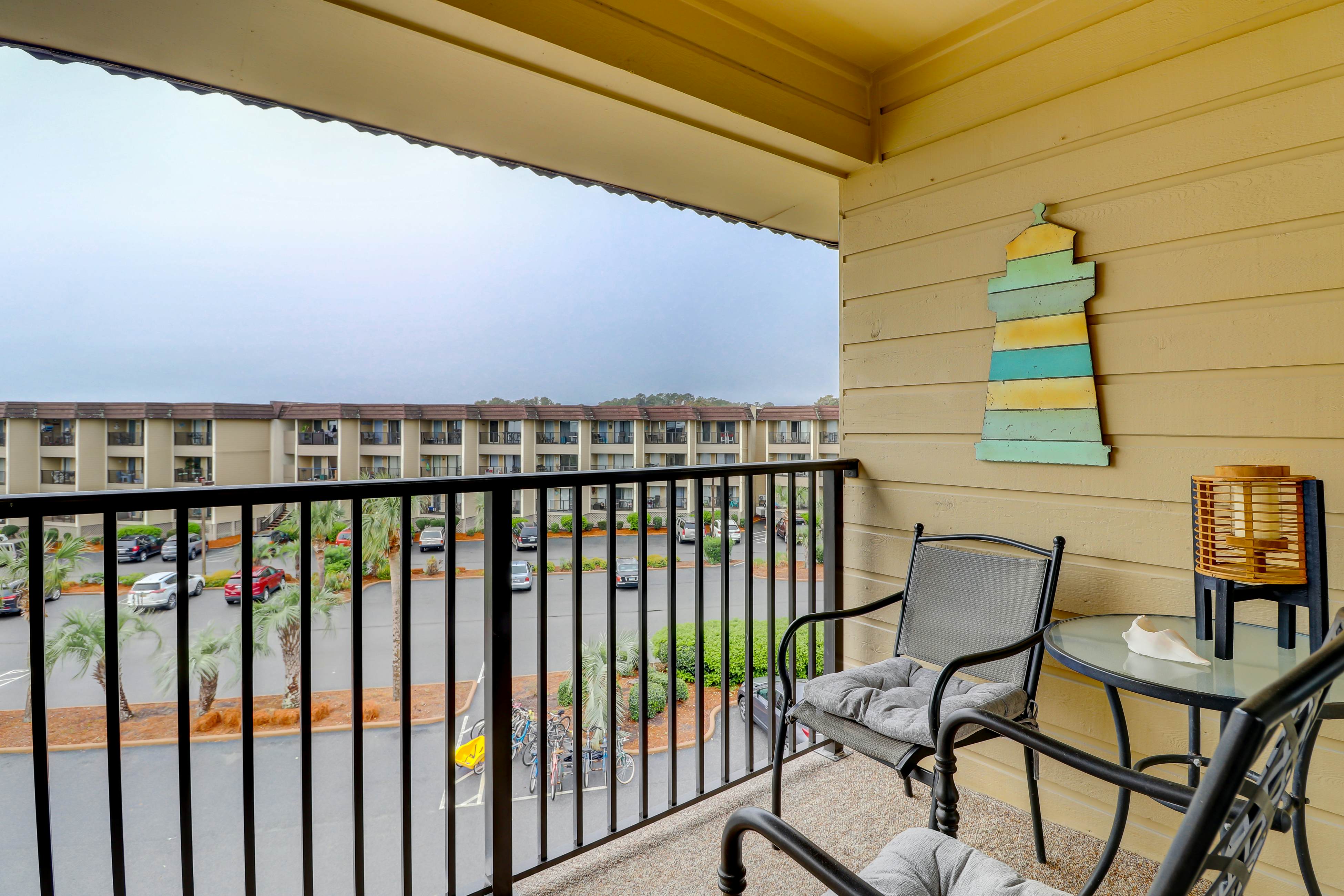 HH Beach & Tennis 344B