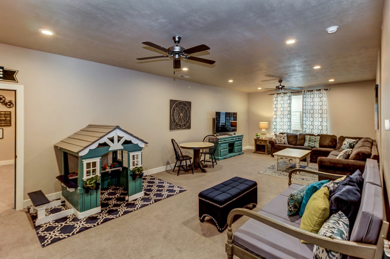 Casa Clara Paradise Village 16 6 BD Vacation Rental in Santa Clara, UT Vacasa