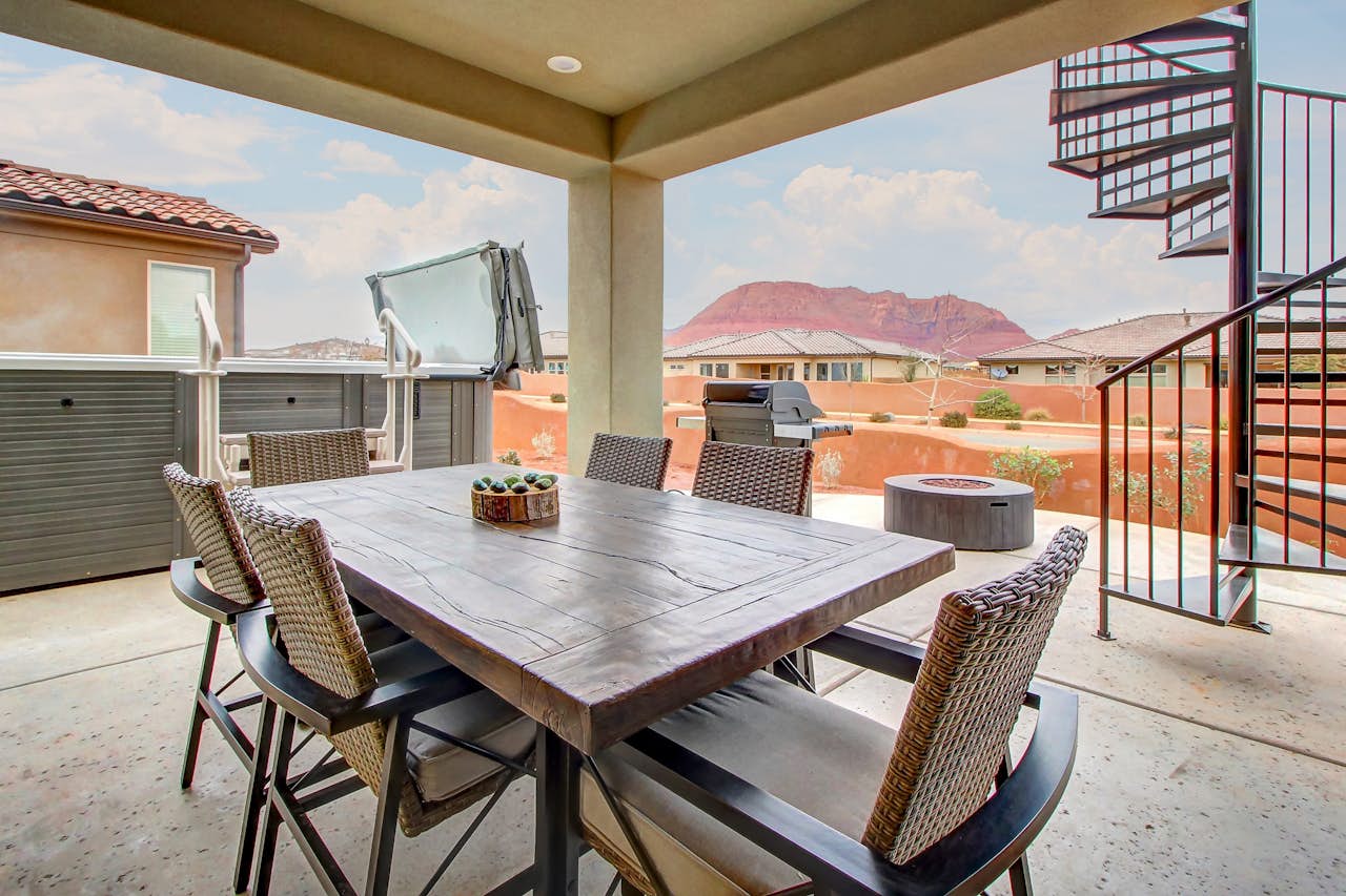 Casa Clara Paradise Village 16 6 BD Vacation Rental in Santa Clara, UT Vacasa