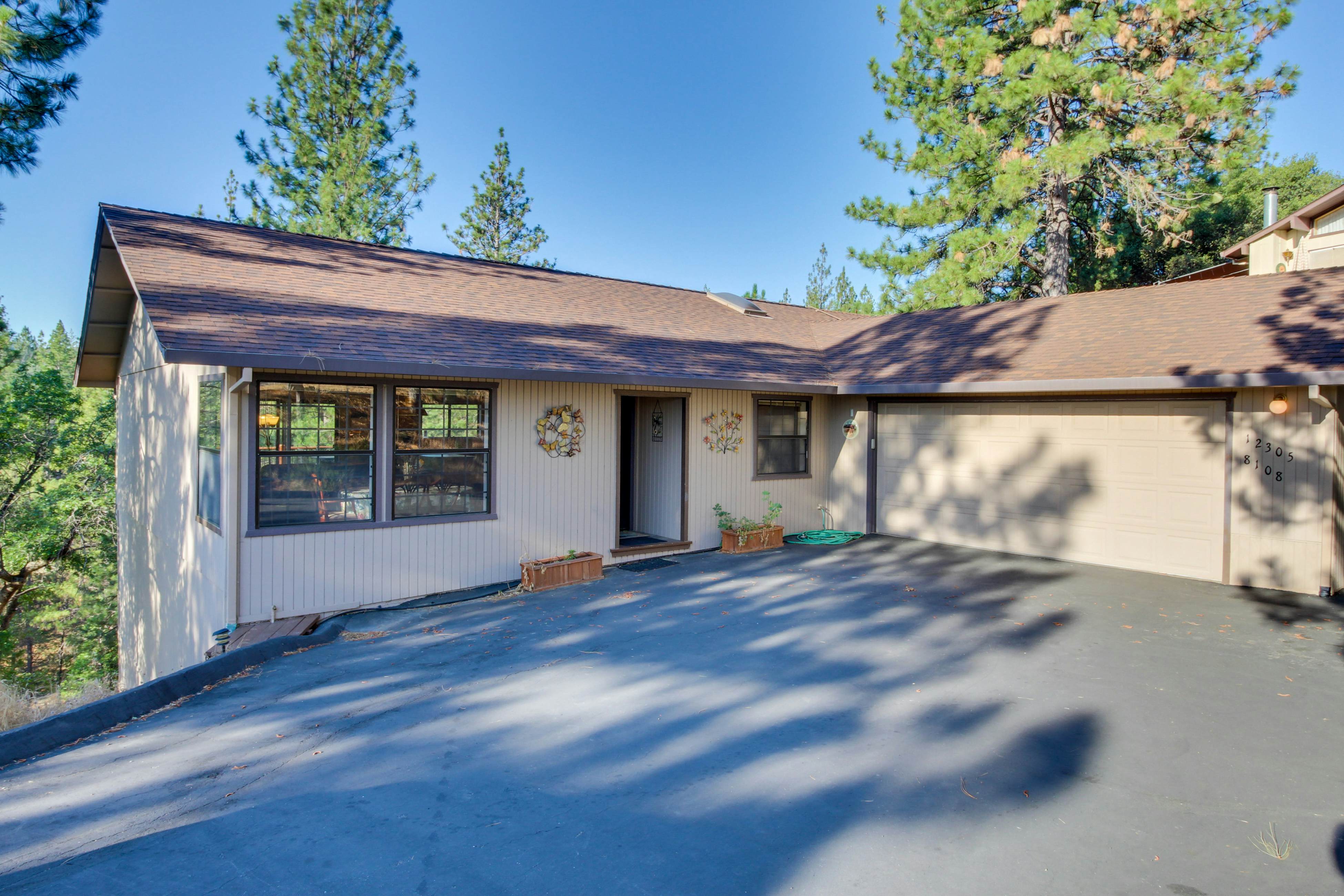 Groveland Vacation Rentals, Cabins, House Rentals Vacasa