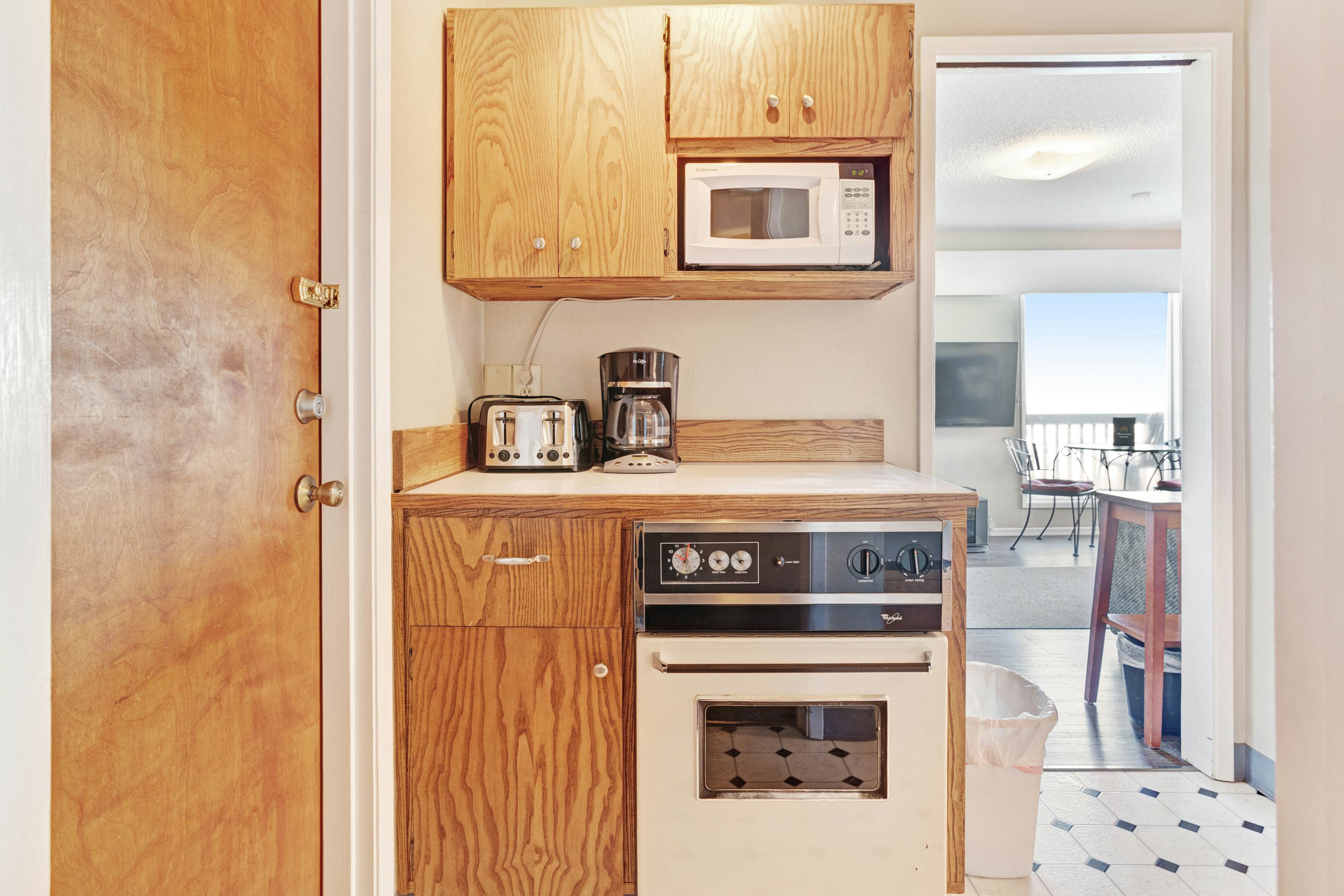 The Starboard - Spindrift Oceanfront Home