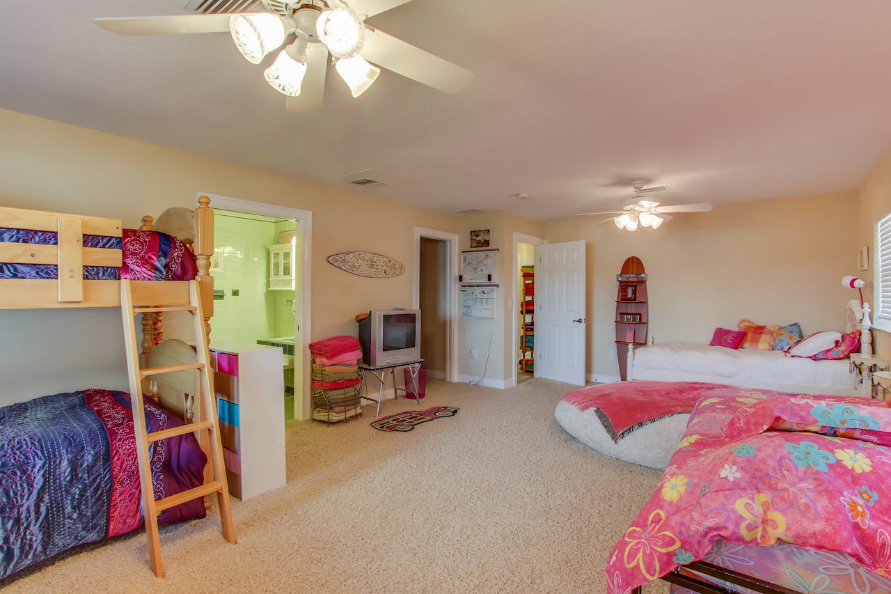 Luxury on Lake June 4 BD Vacation Rental in Lake Placid, FL Vacasa