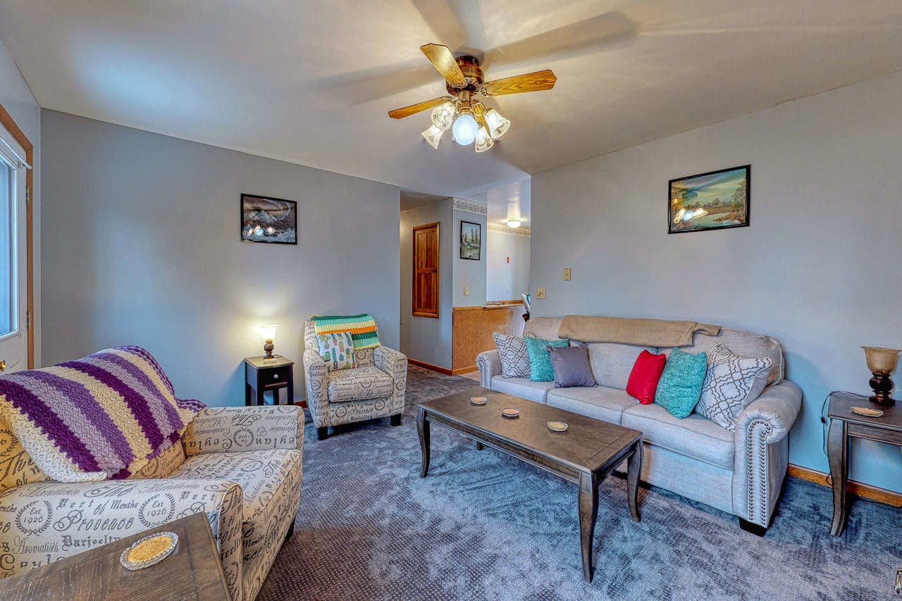 Grandma's Cottage 3 BD Oakland, MD Vacation Rental Vacasa