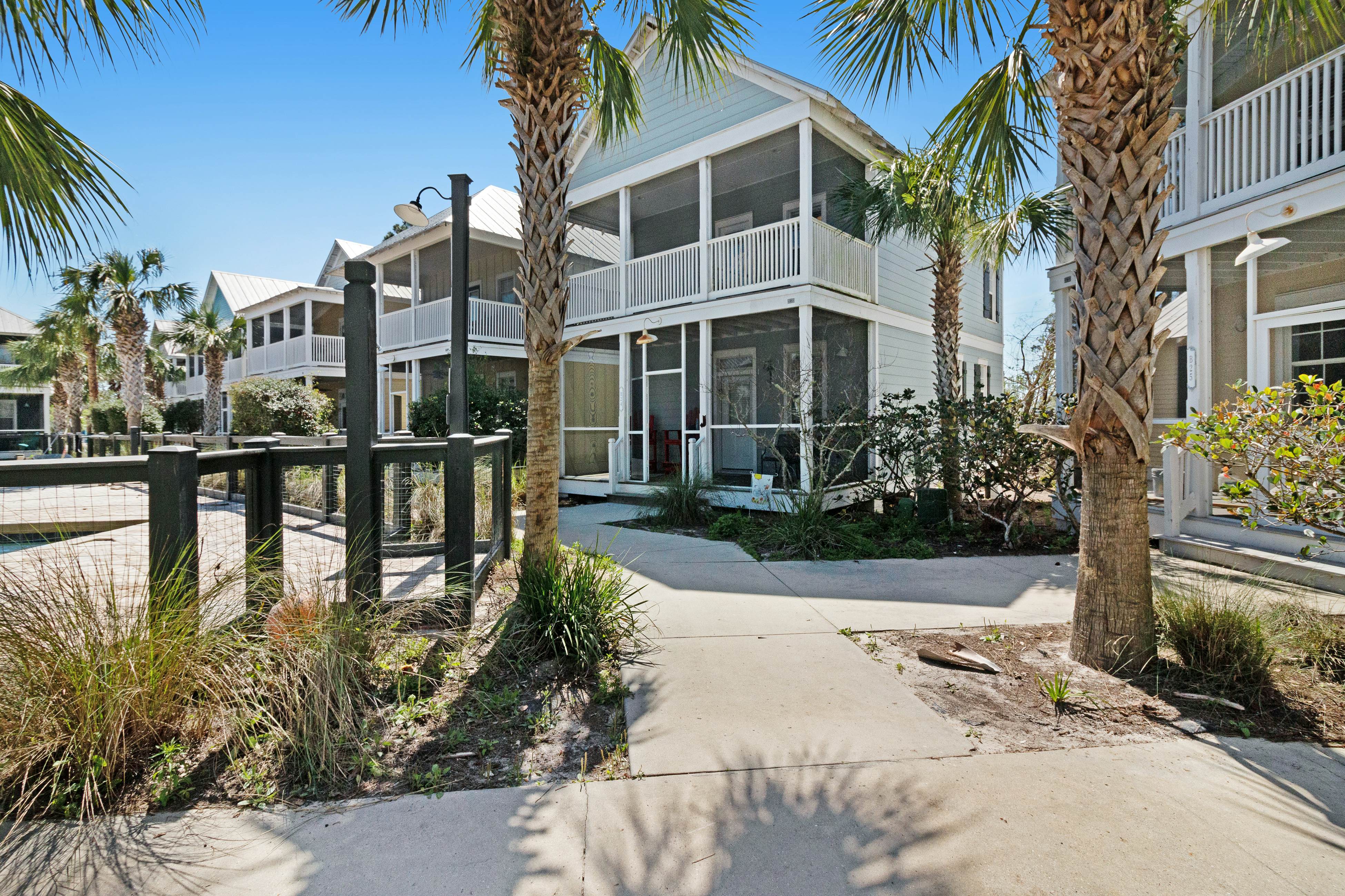 Barefoot Cottages #B24