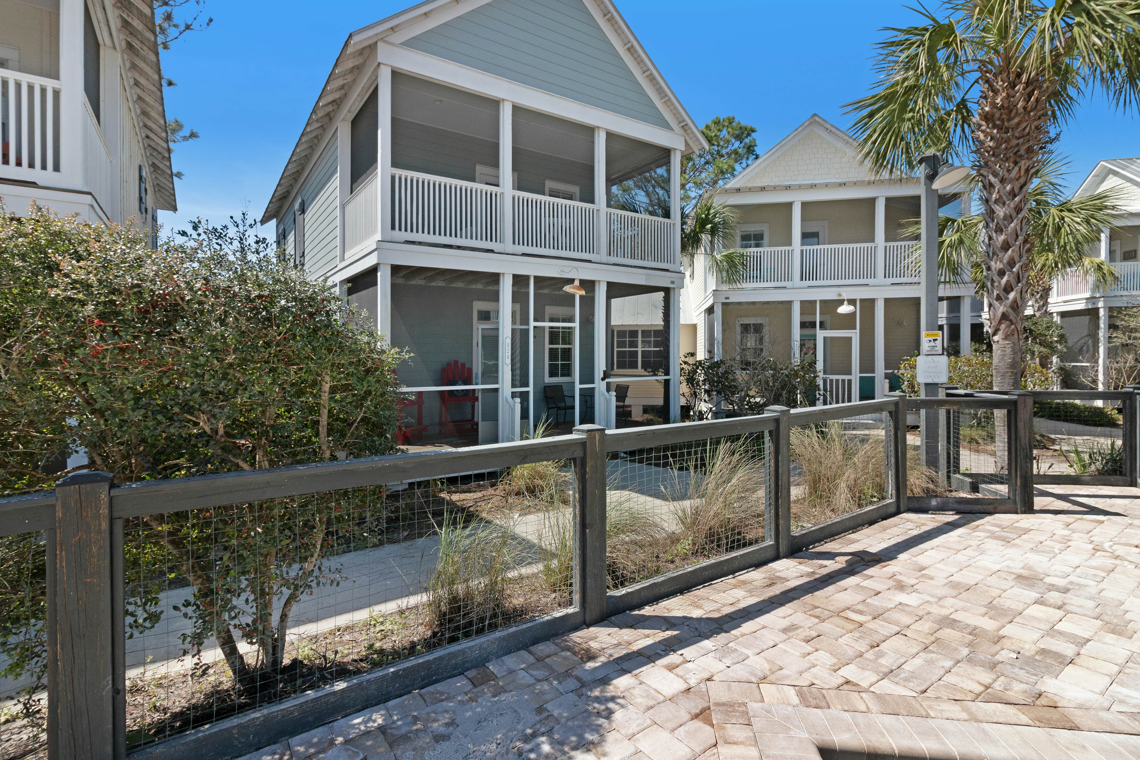 Barefoot Cottages #B24