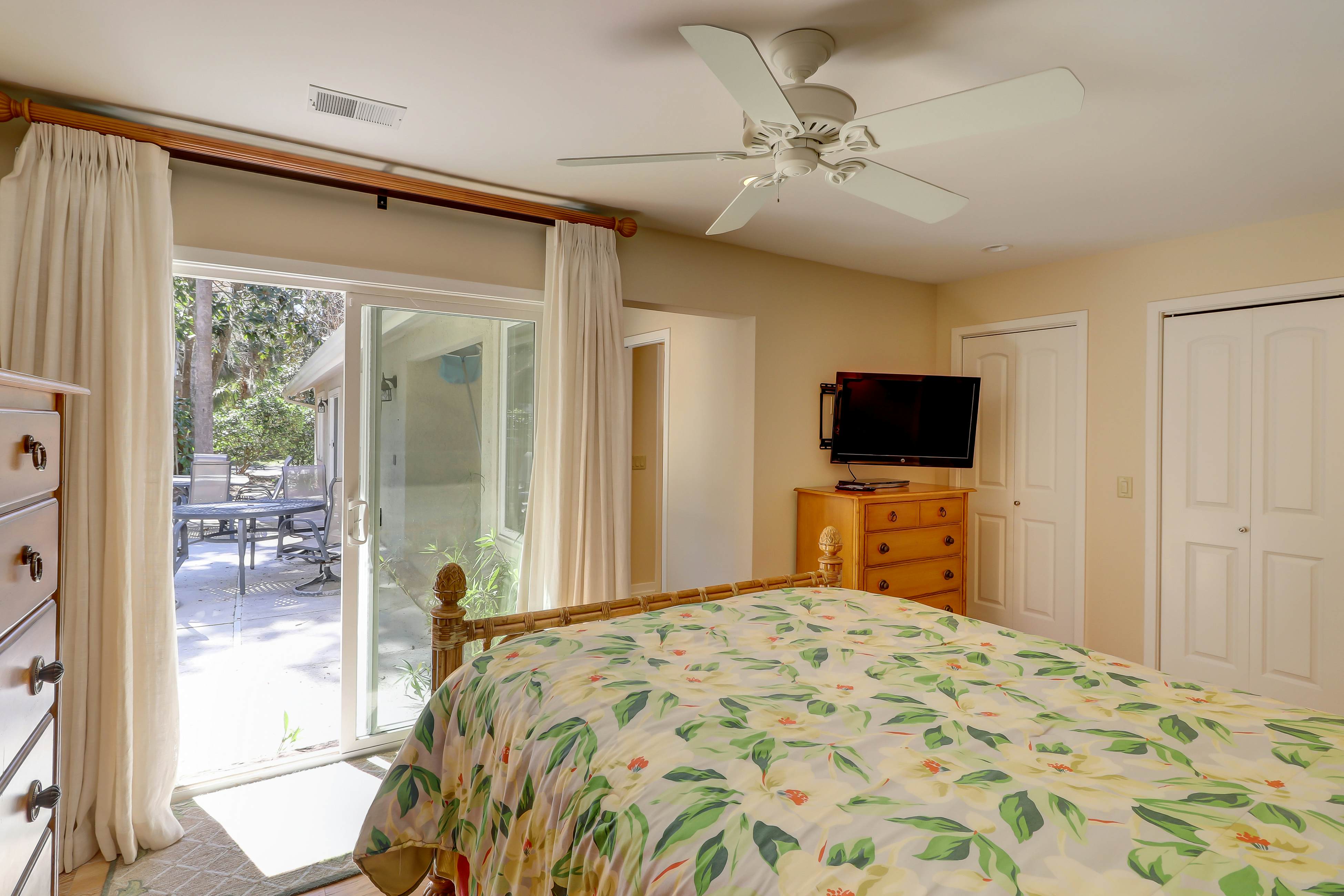 Summer House 6 BD Hilton Head, SC Vacation Rental Vacasa