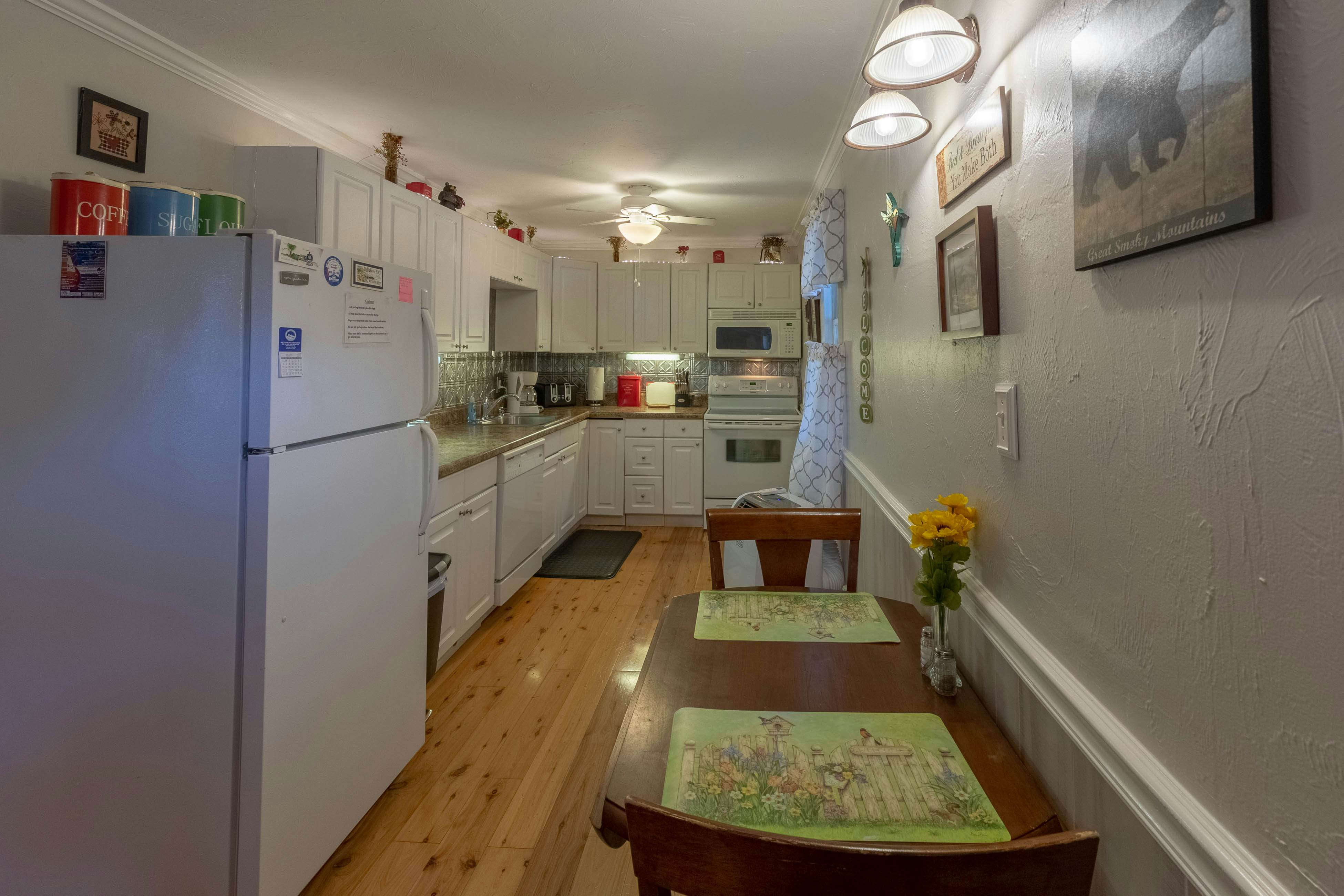 The Reed House 2 BD Dillsboro, NC Vacation Rental Vacasa