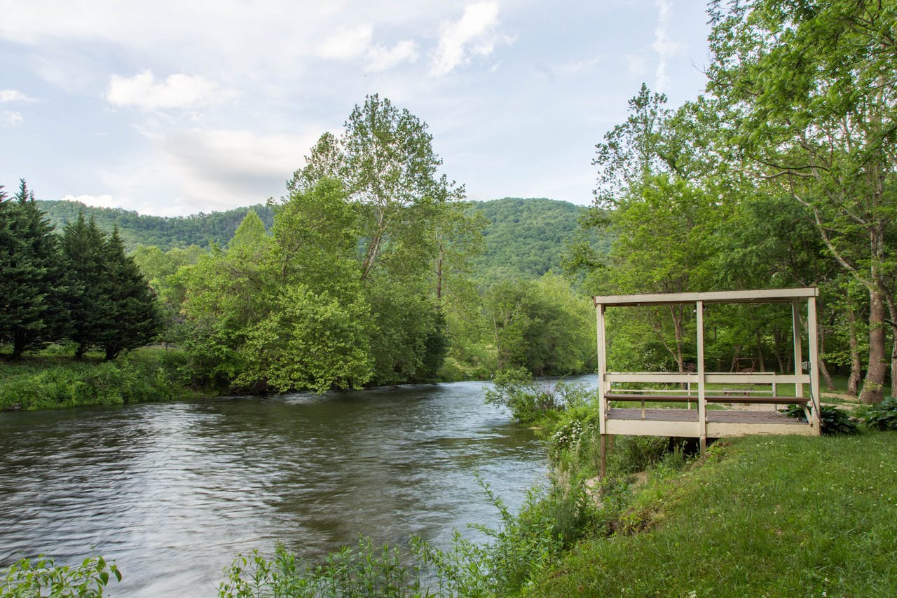 Along the River Cottage 2 BD Vacation Rental in Cullowhee, NC Vacasa