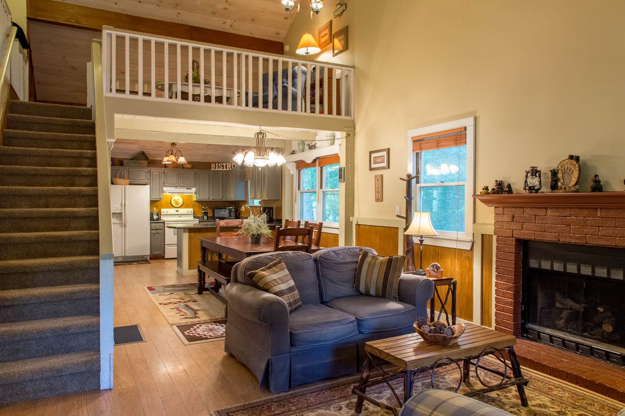 Along the River Cottage 2 BD Vacation Rental in Cullowhee, NC Vacasa