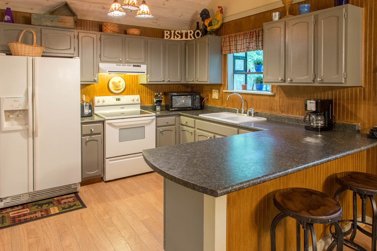 Along the River Cottage 2 BD Vacation Rental in Cullowhee, NC Vacasa