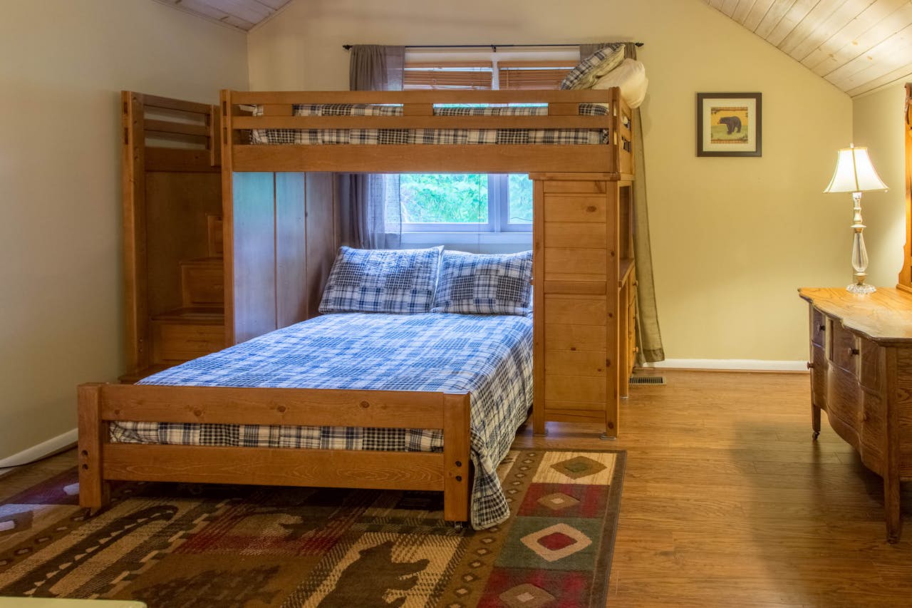 Along the River Cottage 2 BD Vacation Rental in Cullowhee, NC Vacasa