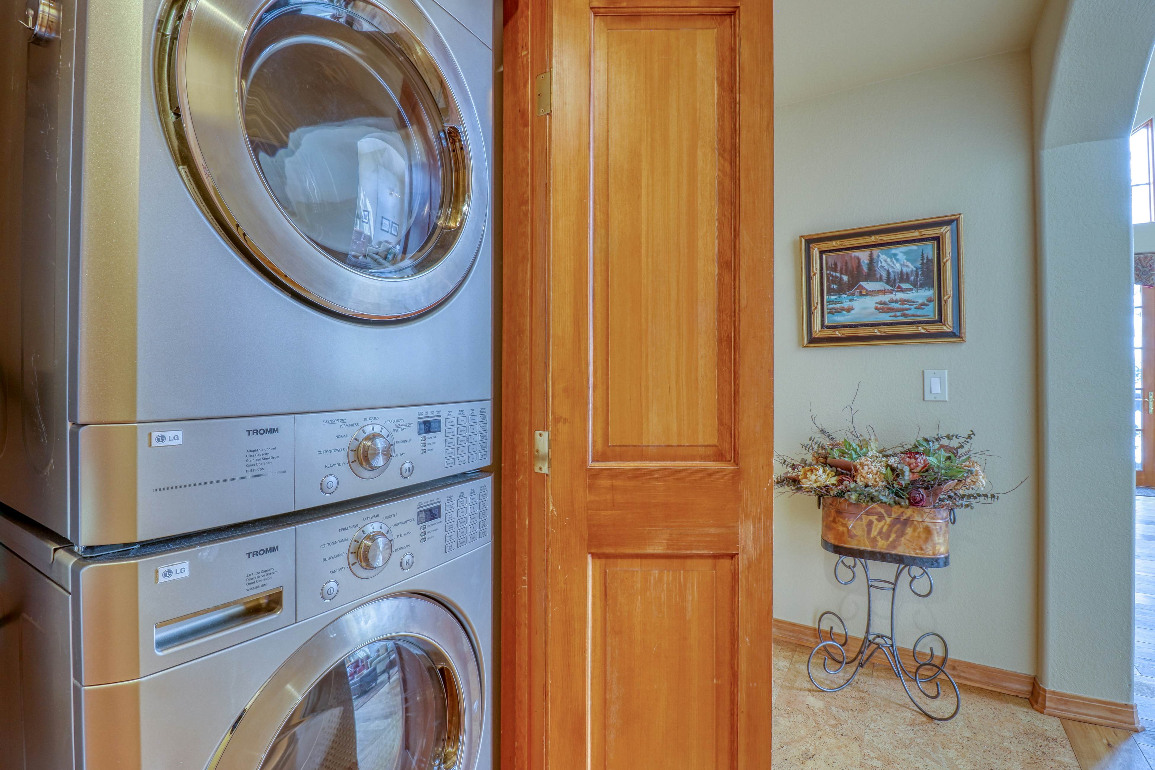 Spruce Tree Lodge #208