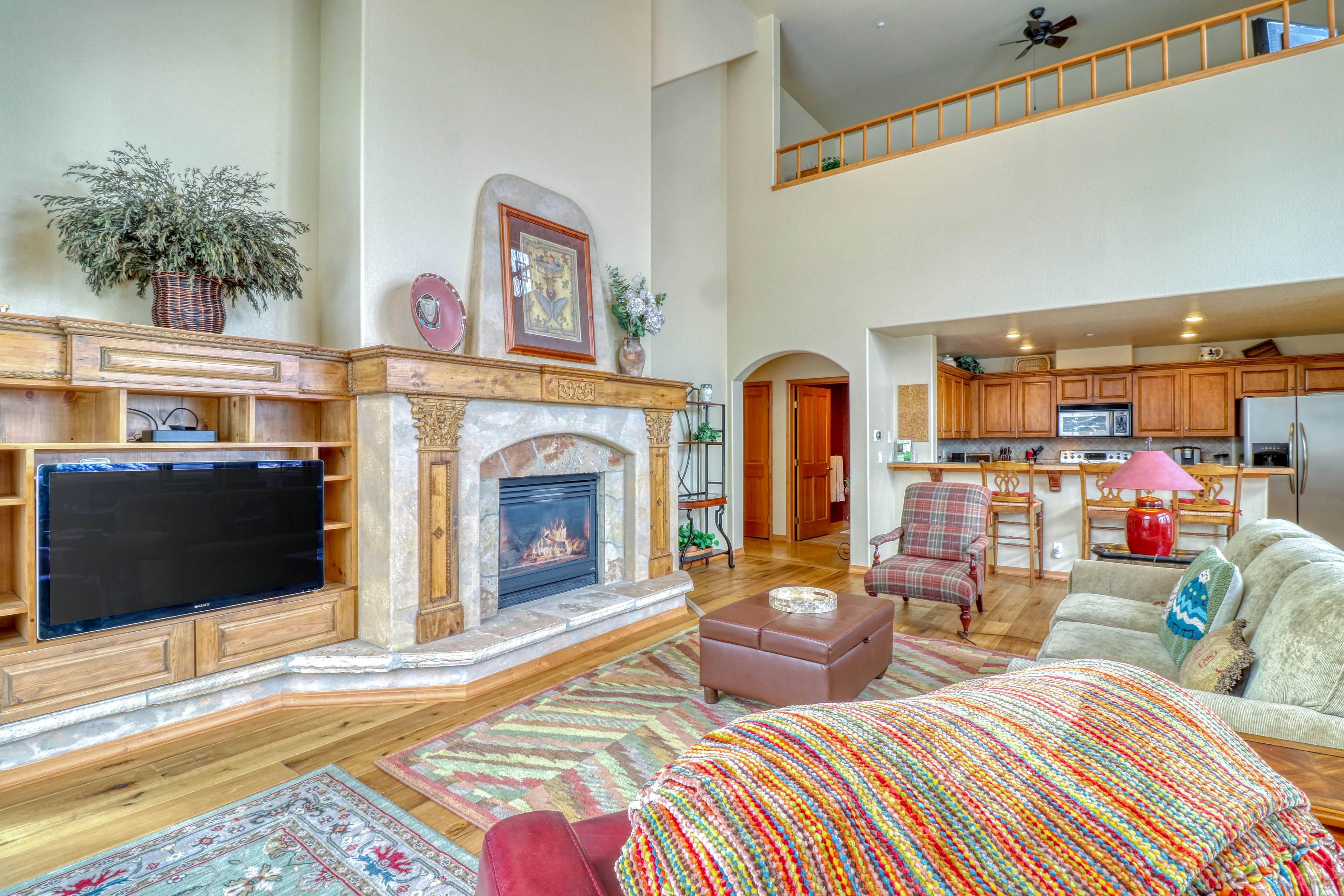 Spruce Tree Lodge #208