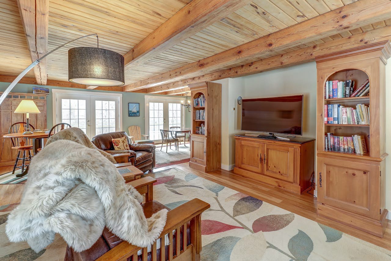 Mt. Ellen's Backyard Bungalow 2 BD Moretown, VT Vacation Rental Vacasa