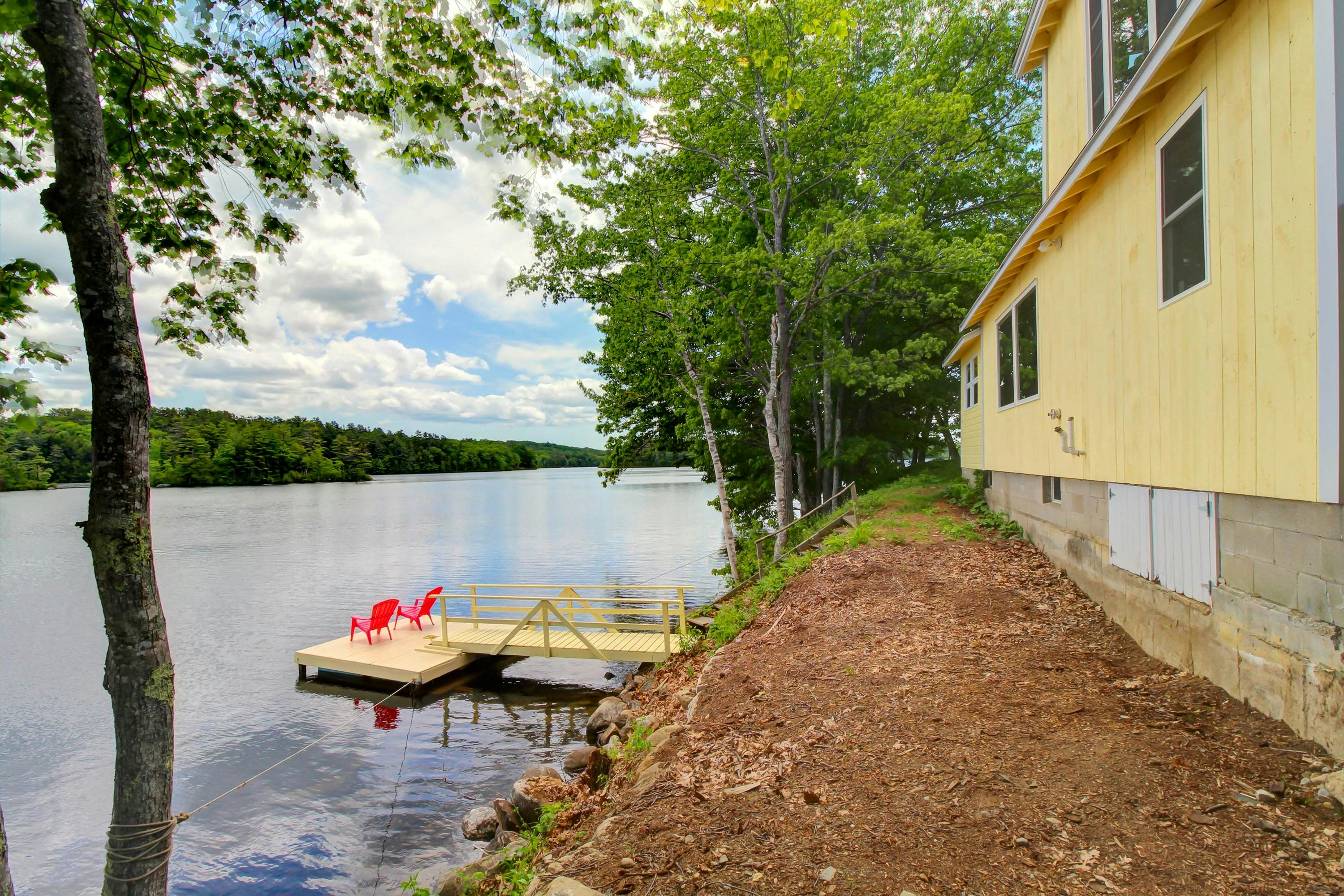 Damariscotta Lakefront Retreat