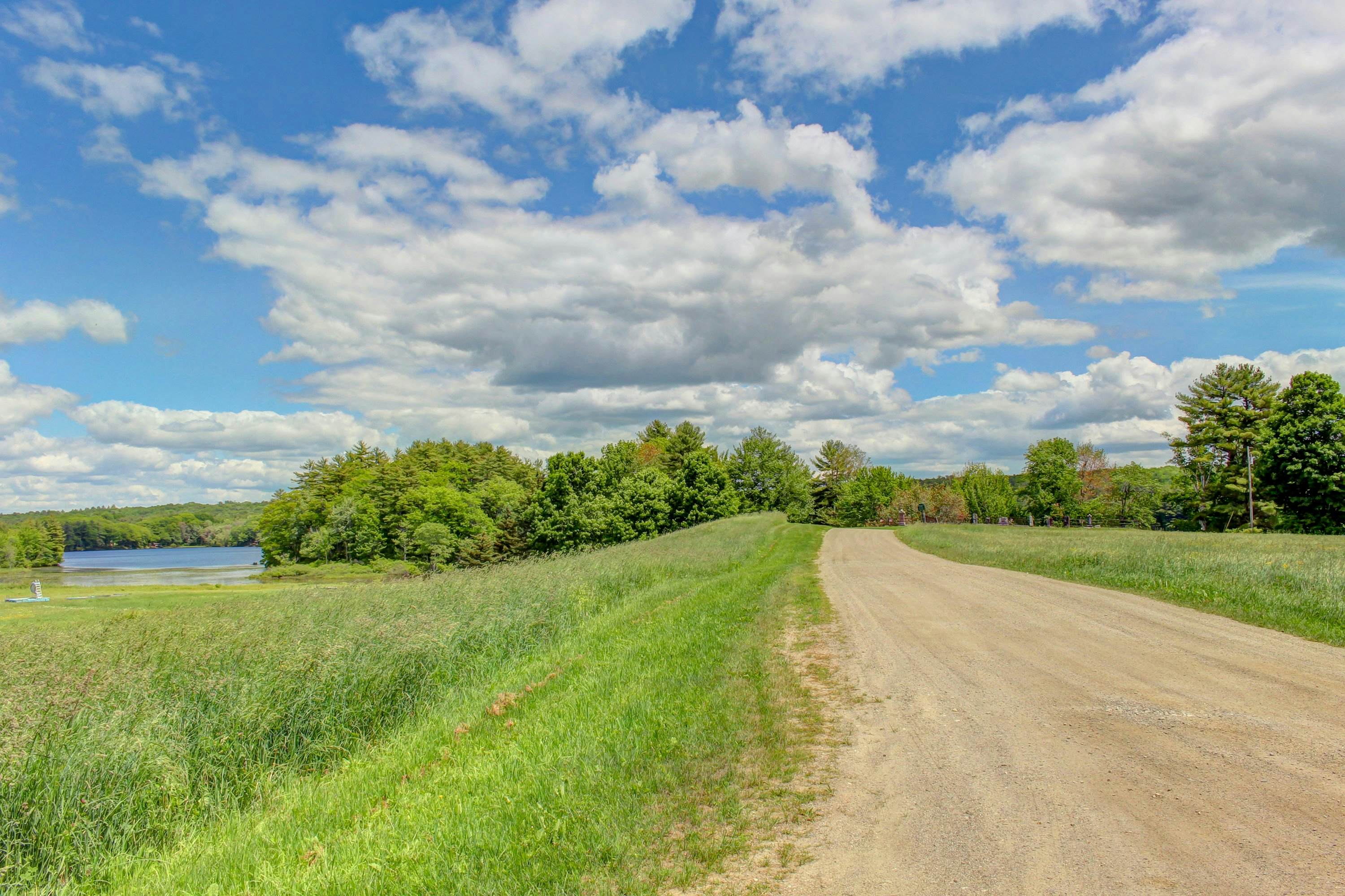 Damariscotta Lakefront Retreat
