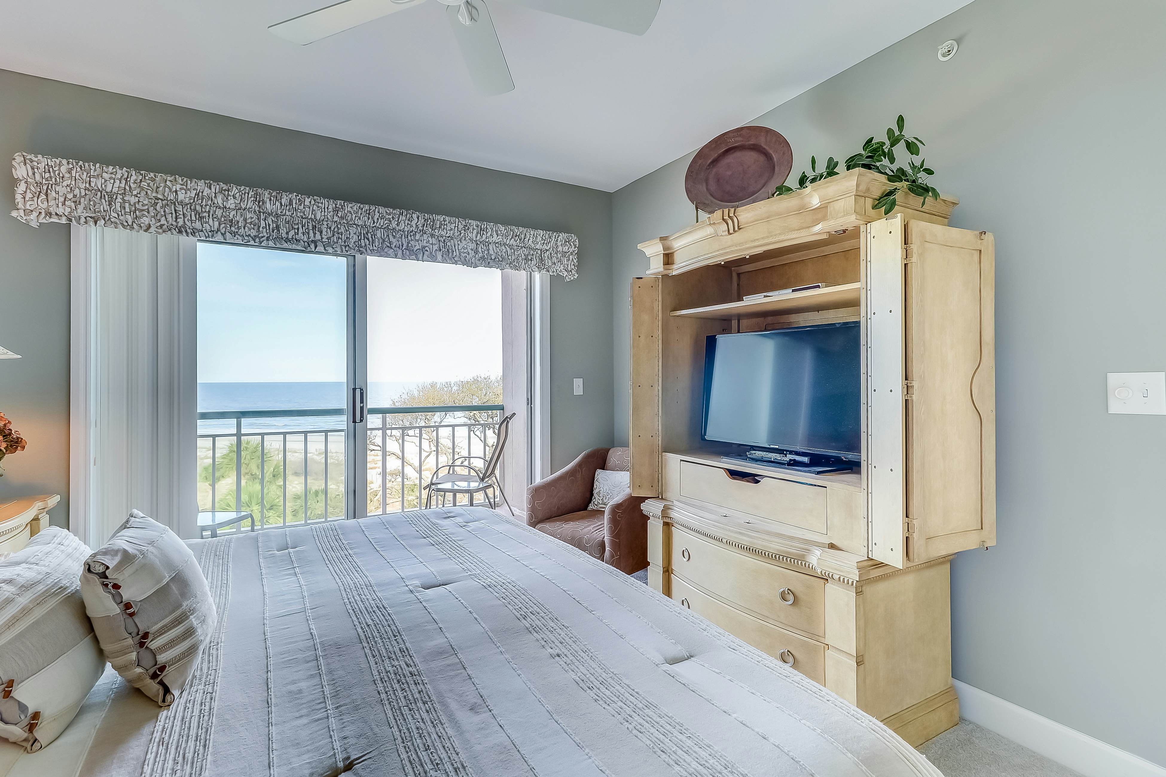 Windsor Court South 3508