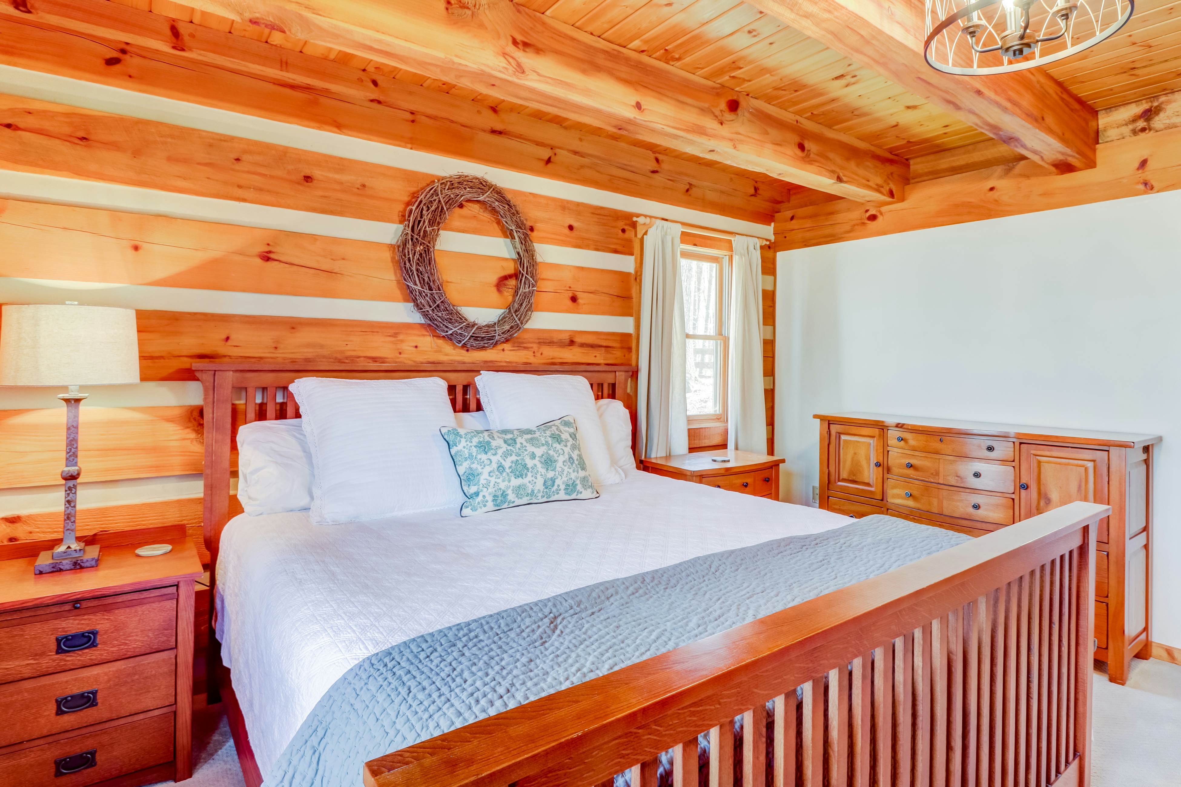 The Hilltop at Country Acres 2 BD Whittier, NC Vacation Rental Vacasa