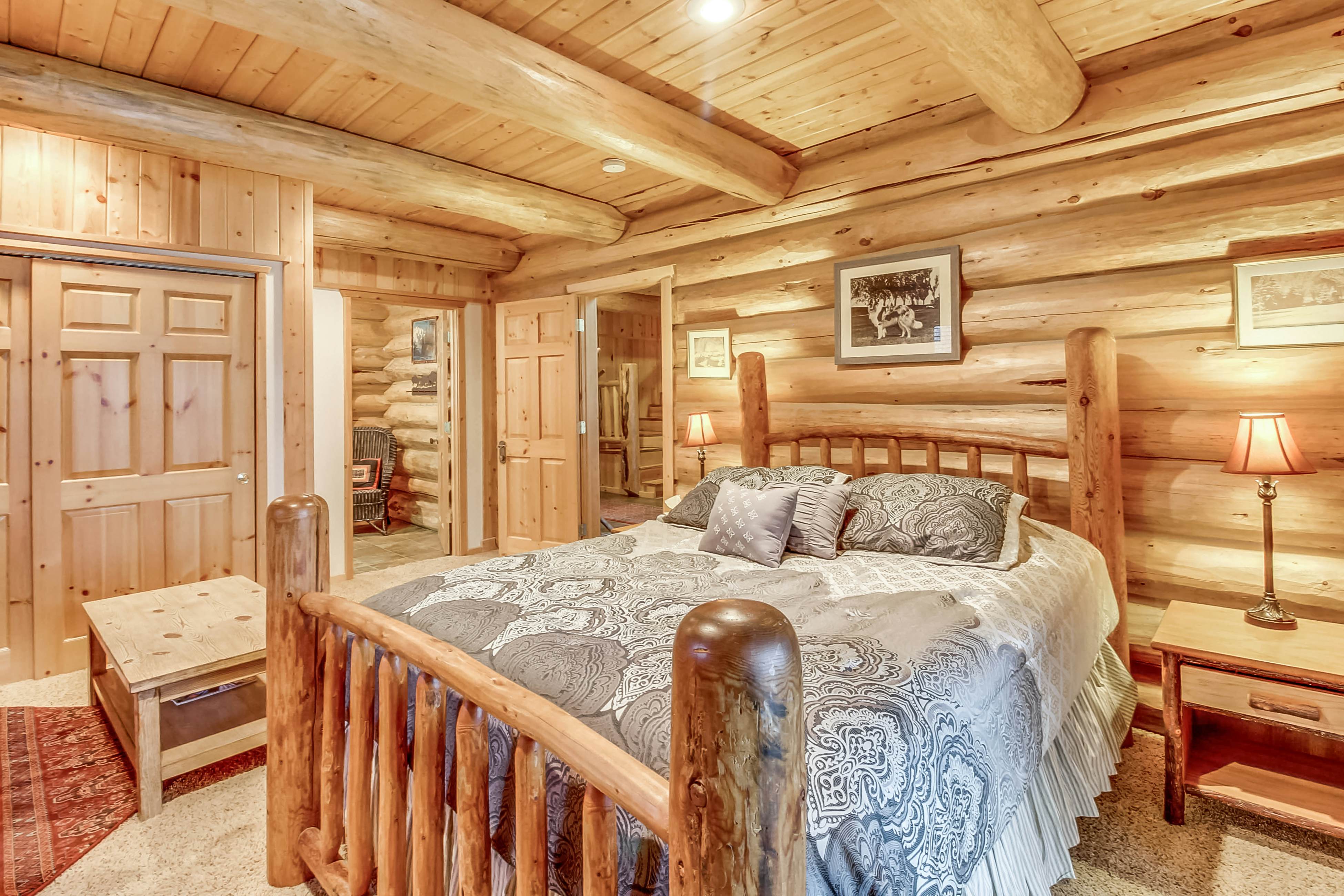Oden Bay Log Home