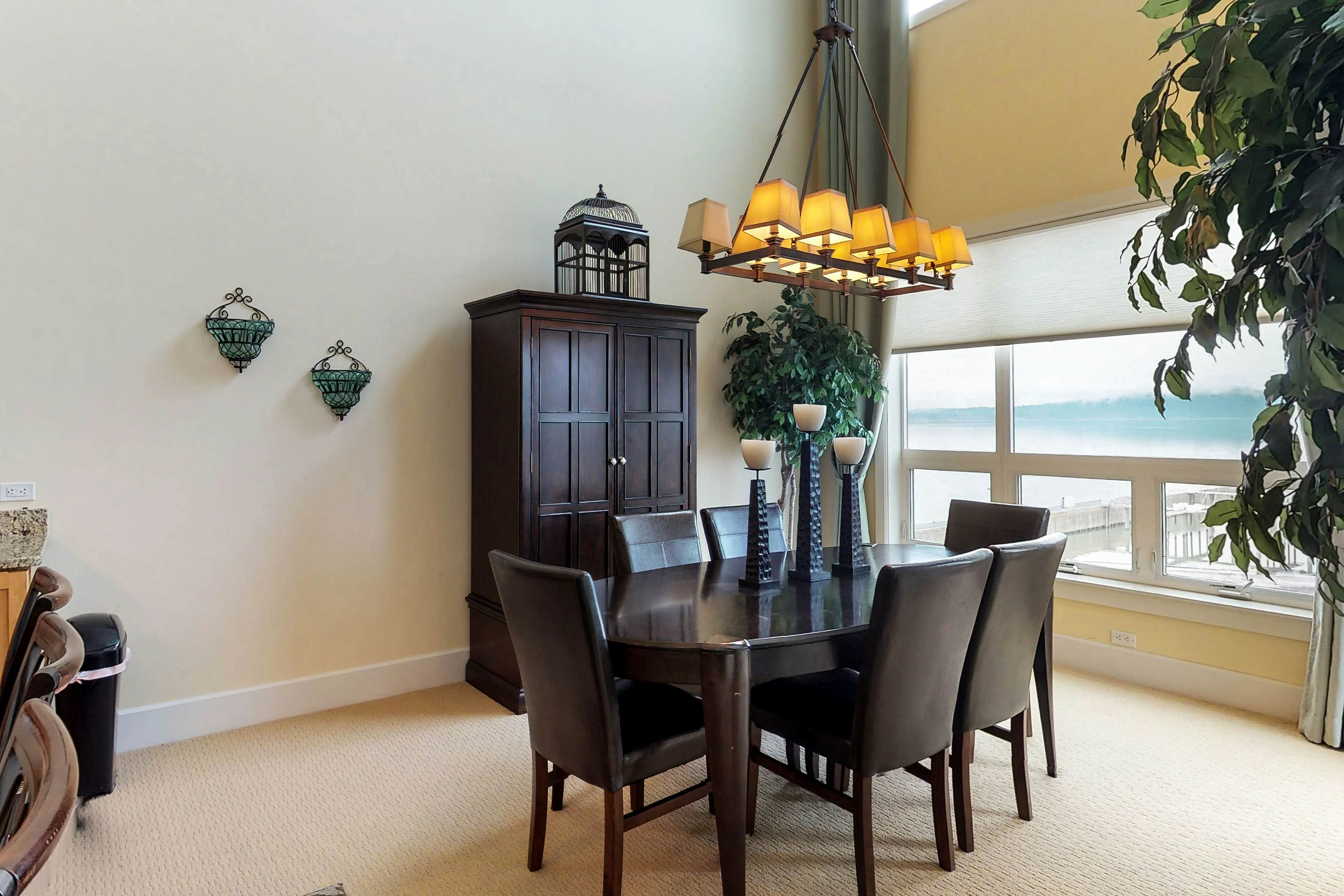 Seasons 331 - Penthouse