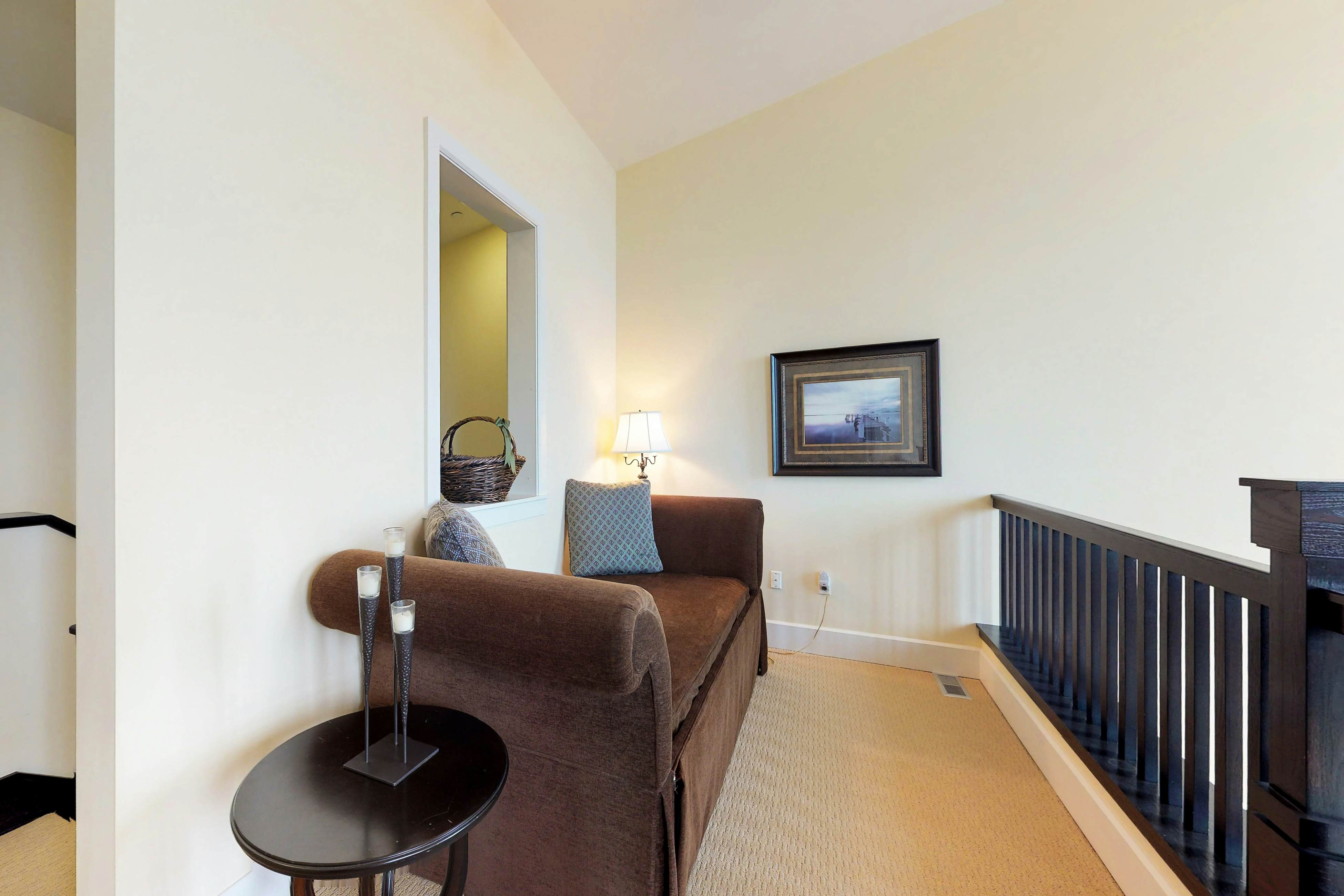 Seasons 331 - Penthouse