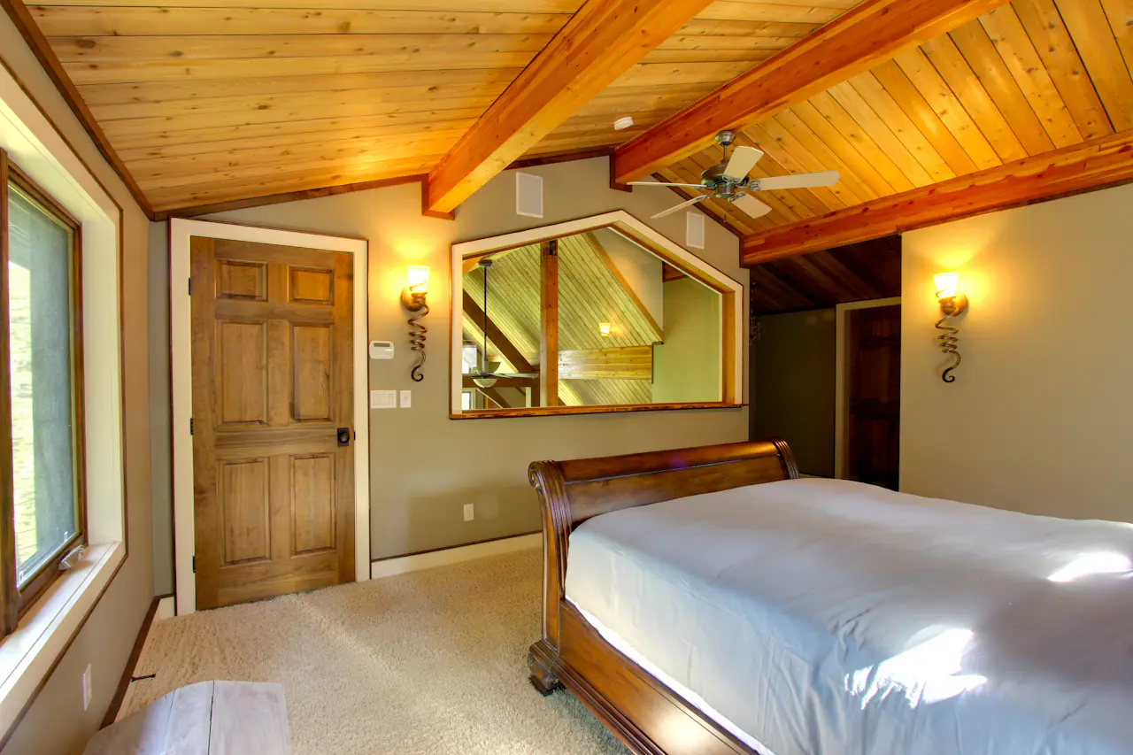 Cascadia Tree House 4 BD Vacation Rental in Washougal, WA Vacasa